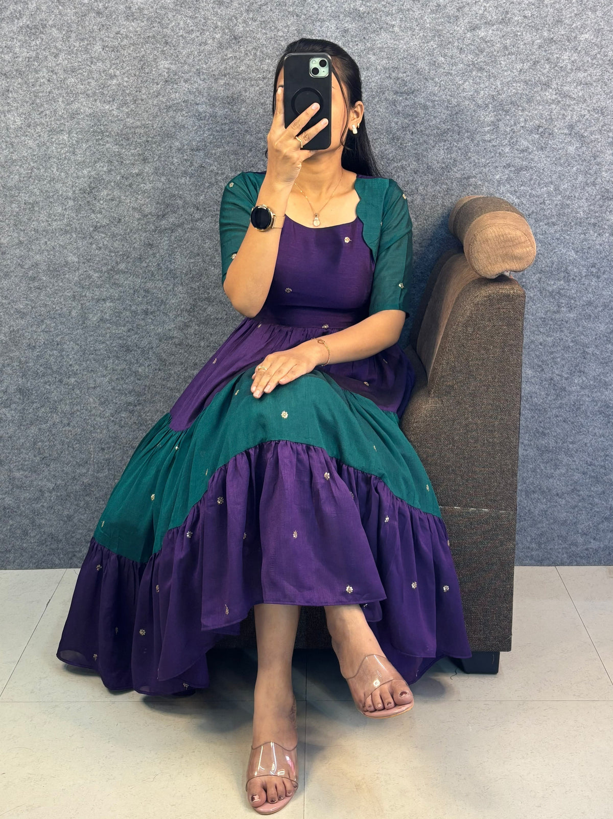 AKERA - 3-Tier Vichitra Maxi