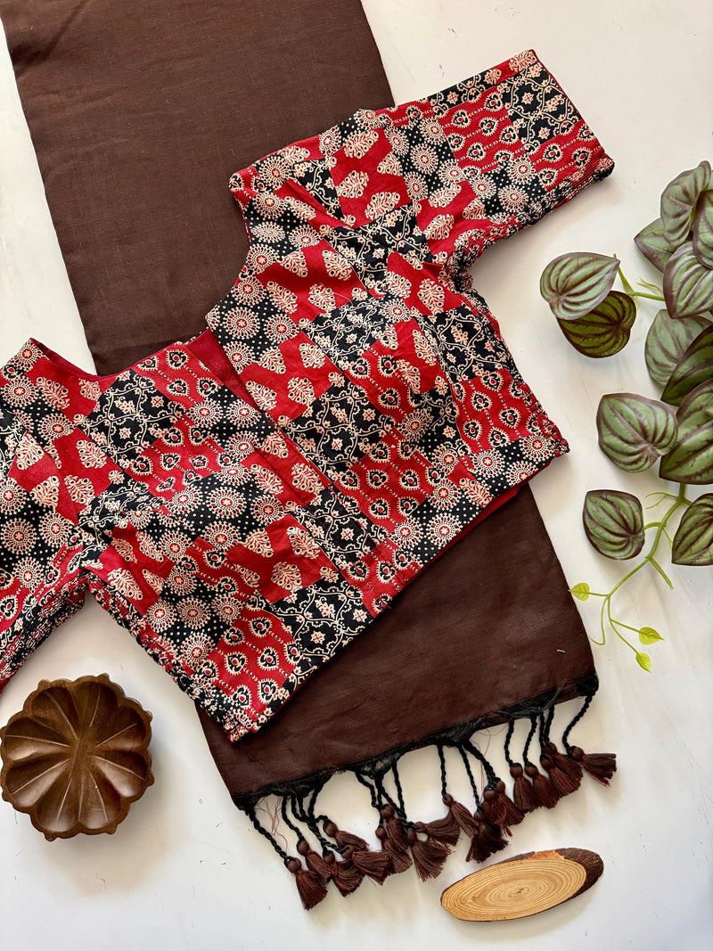 YAZHI - KHADI COTTON SAREE WITH STRETCHABLE BLOUSE
