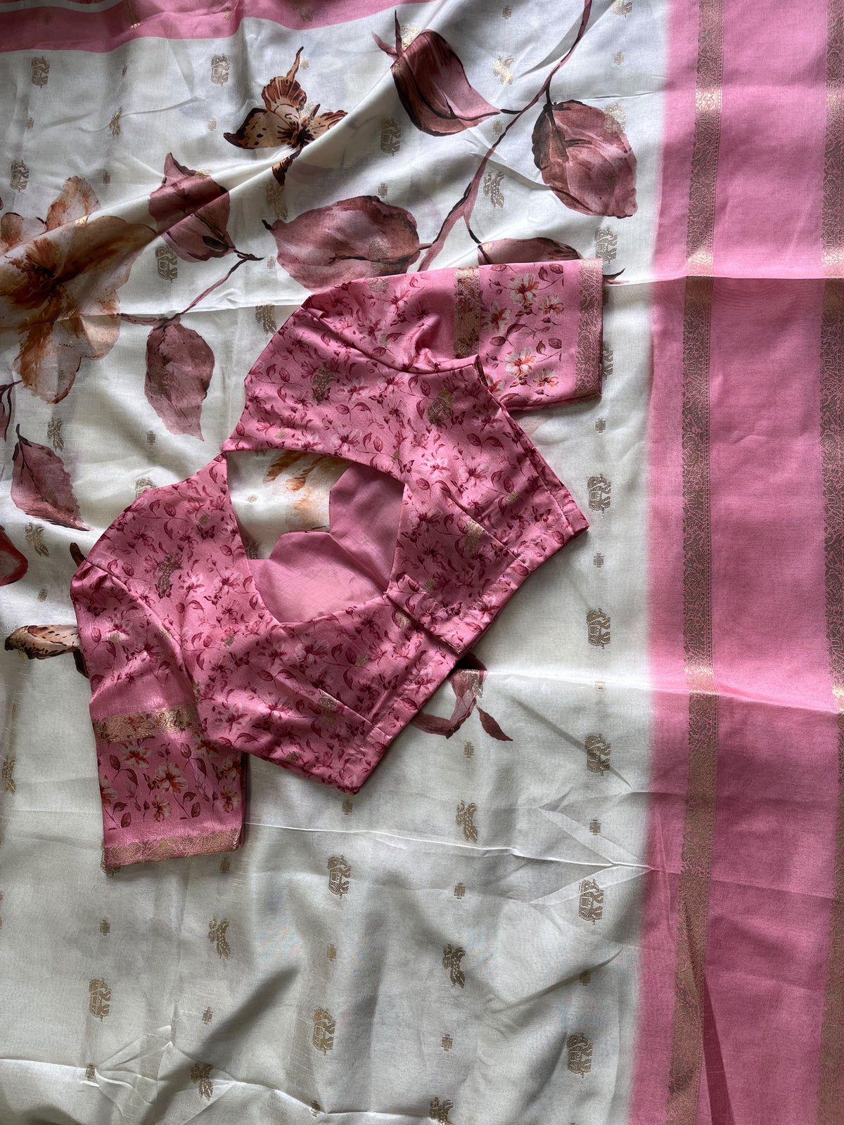 BANUMA - FLORAL SILK SAREE