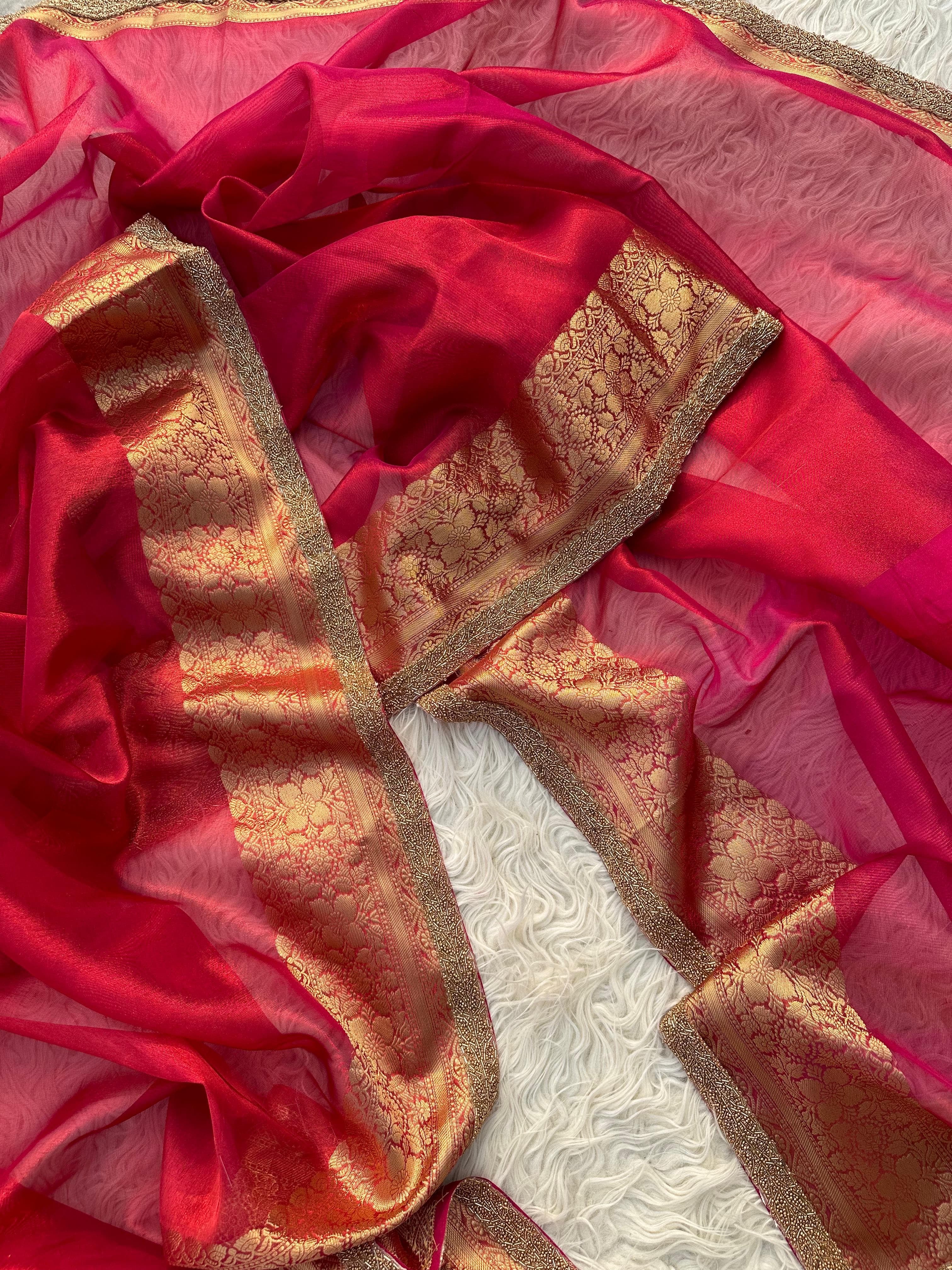 NILIMA - TISSUE HANDWORK