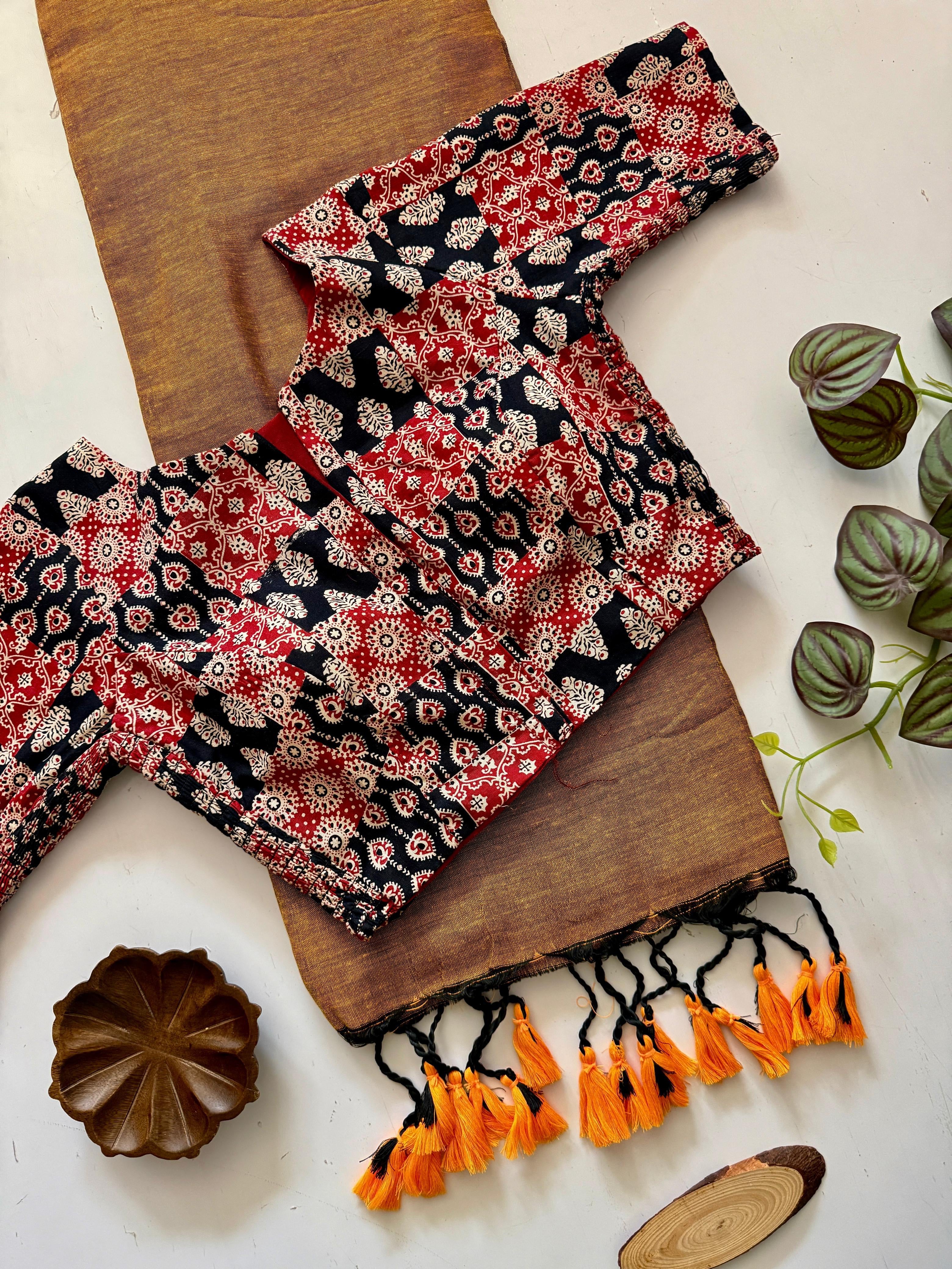 YAZHI - KHADI COTTON SAREE WITH STRETCHABLE BLOUSE