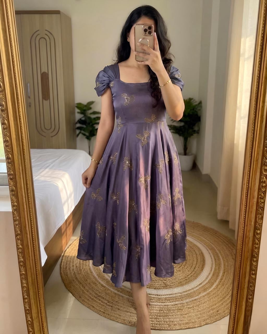 GOLDEN SPAROW-RANGOLI SILK MAXI
