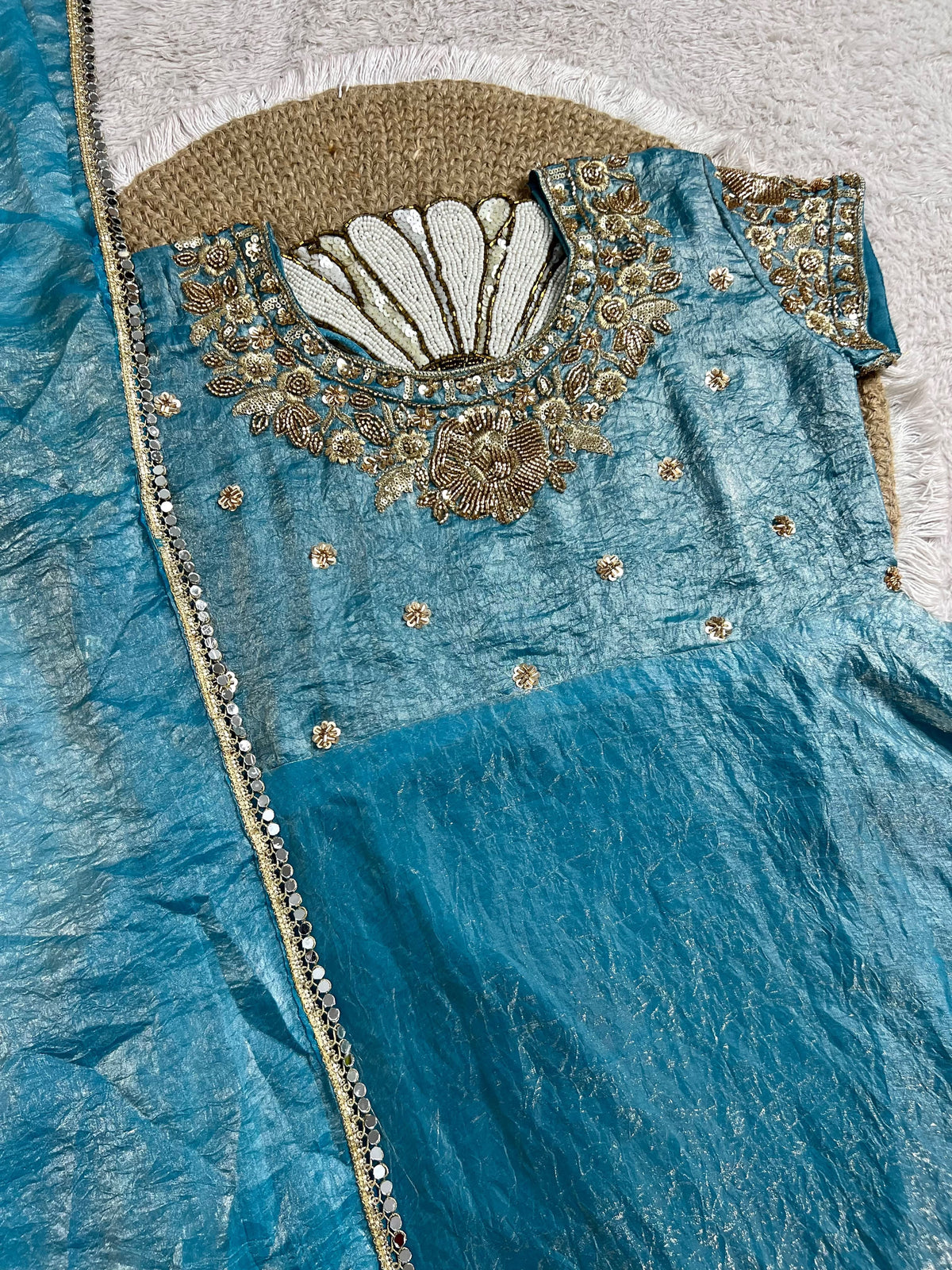 DOLLY - HANDWORK ANARAKLI