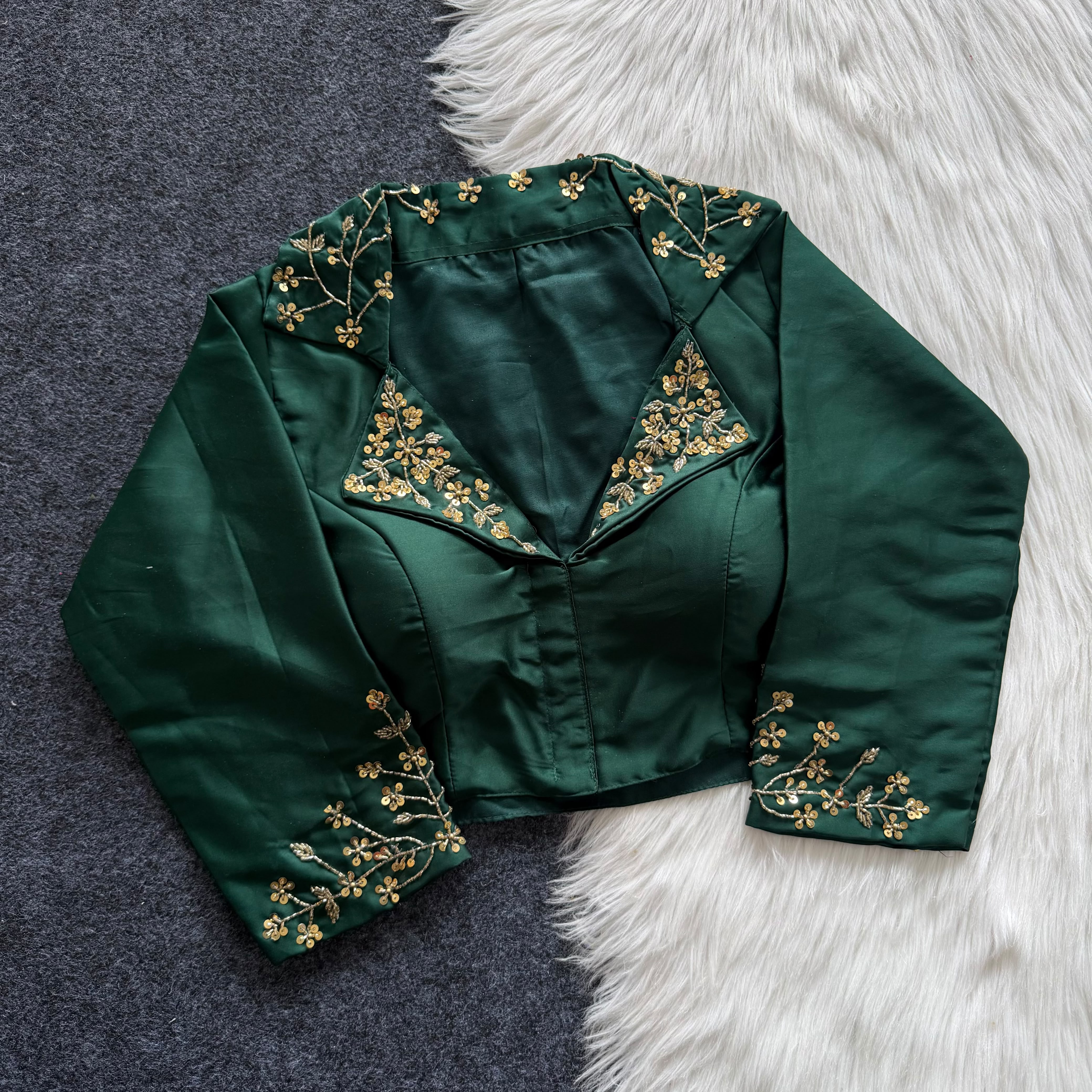 NEELOTHI - HANDWORK CROP TOP