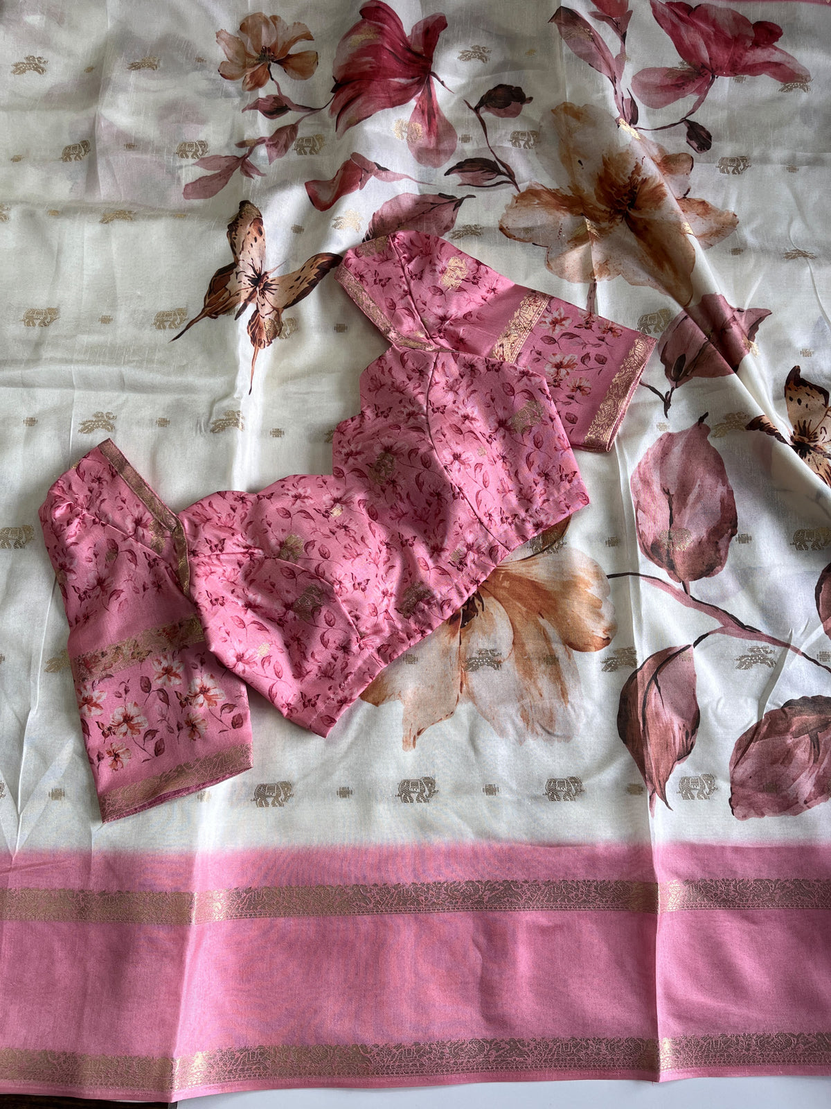 BANUMA - FLORAL SILK SAREE