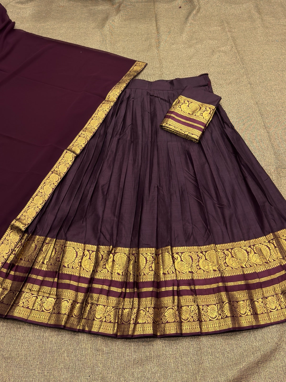 SUNAIKA-KANJVARAM LEHANGA