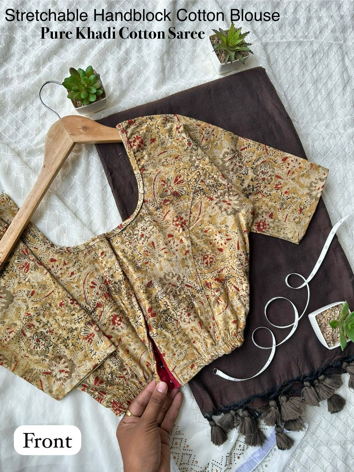 SUCHI - STRECHABLE HANDBLOCK BLOUSE.