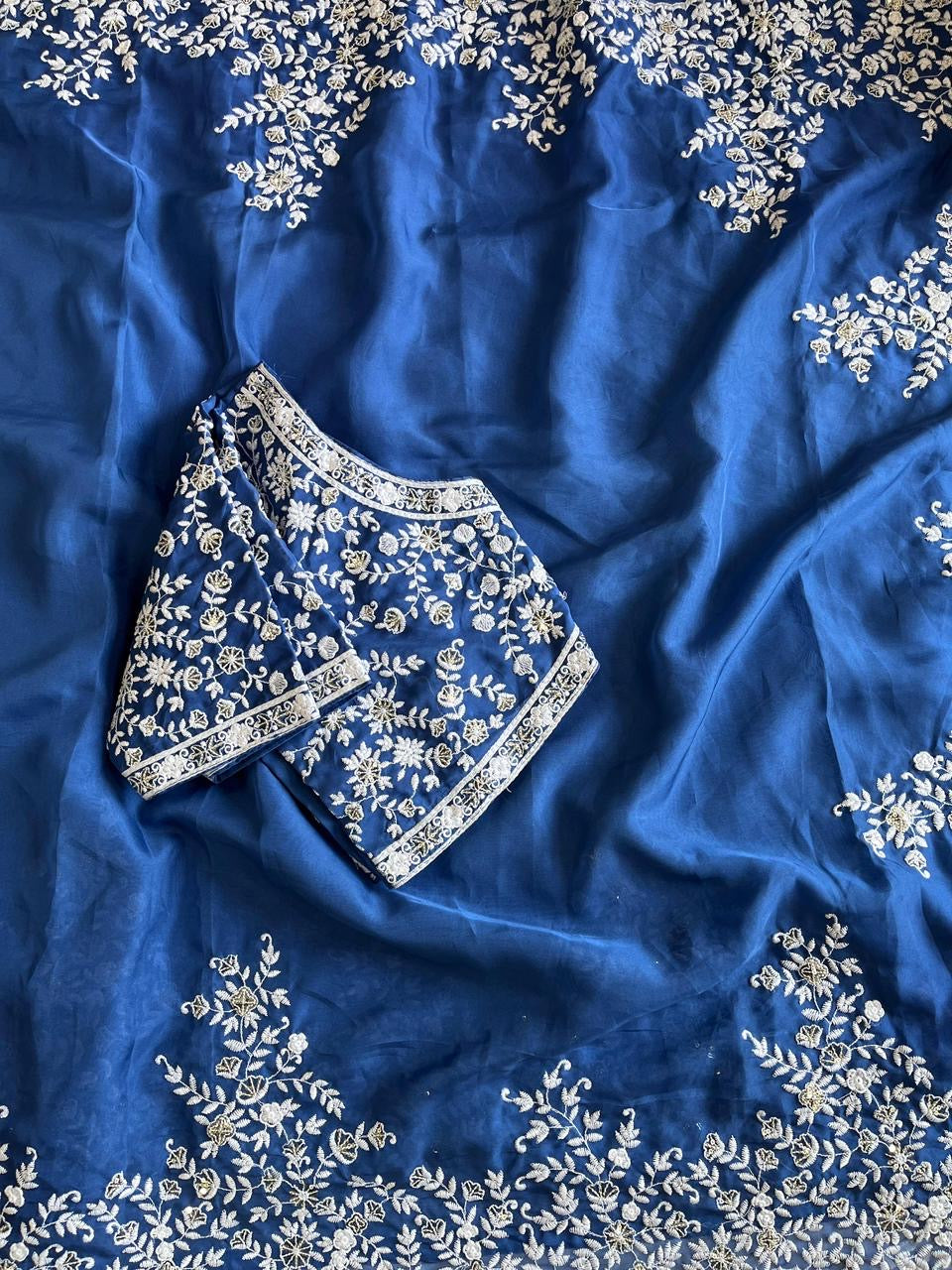 SNEHA -  CHIKANKARI WORK