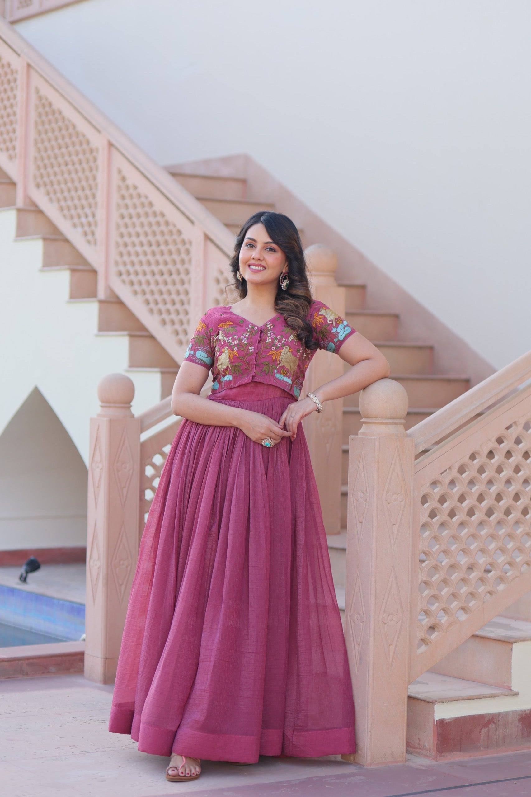 RUHA - SILVER CRUNCHY GOWN WITH KOTI SET