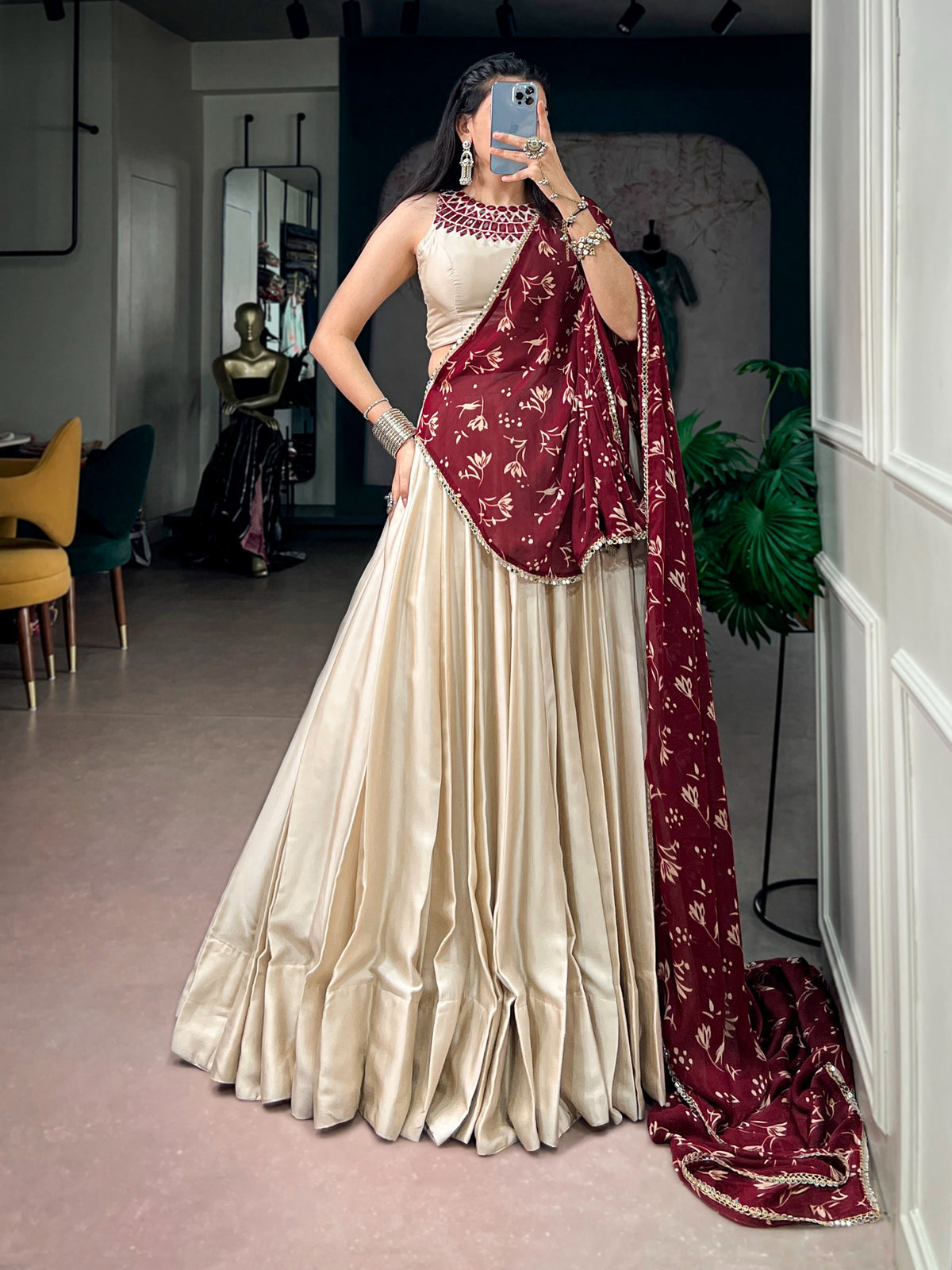 MITHRA - NAVRATRI CHANIYA CHOLI