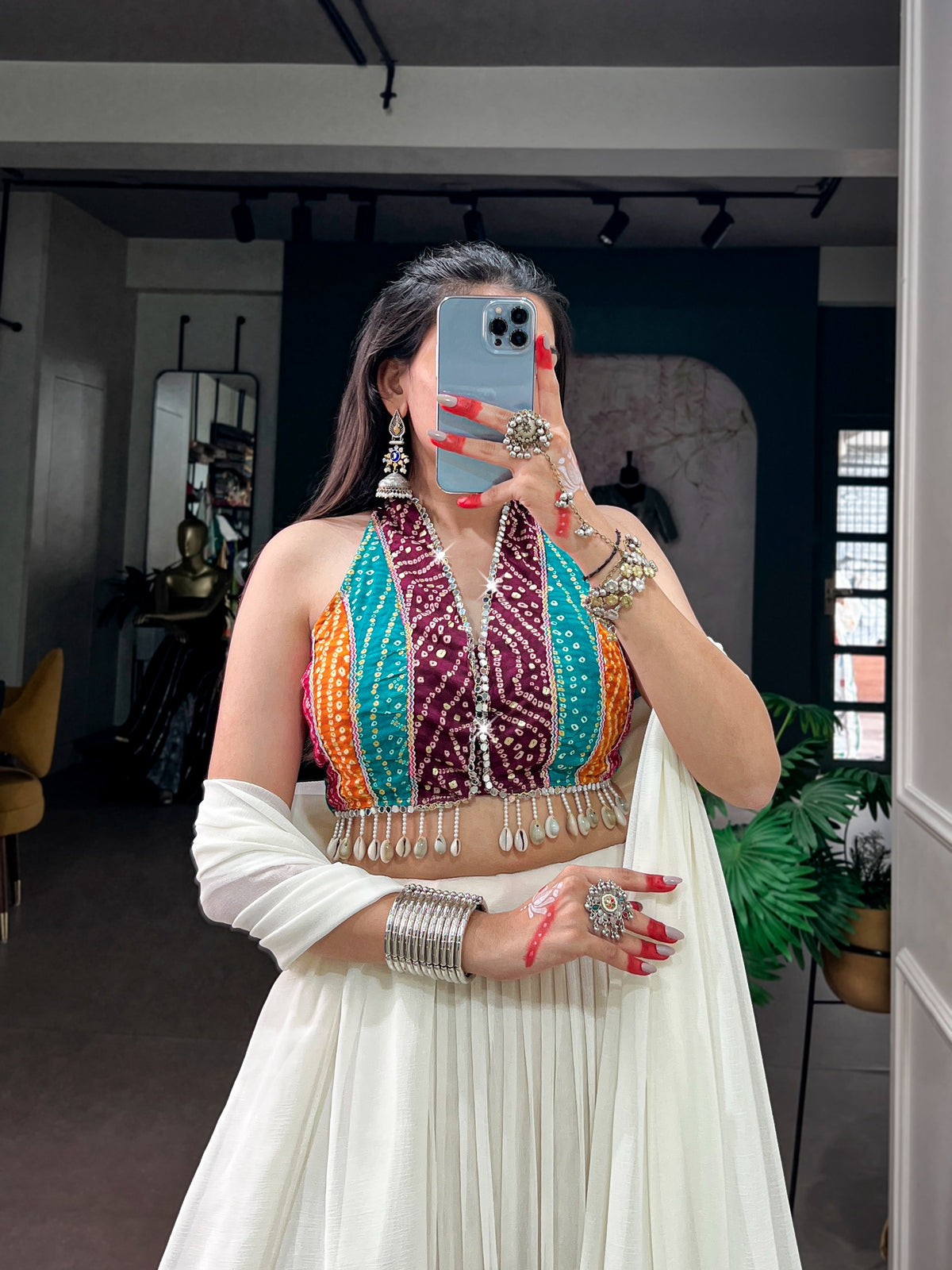 NAVRATRI LOOK - WHITE TWIRL