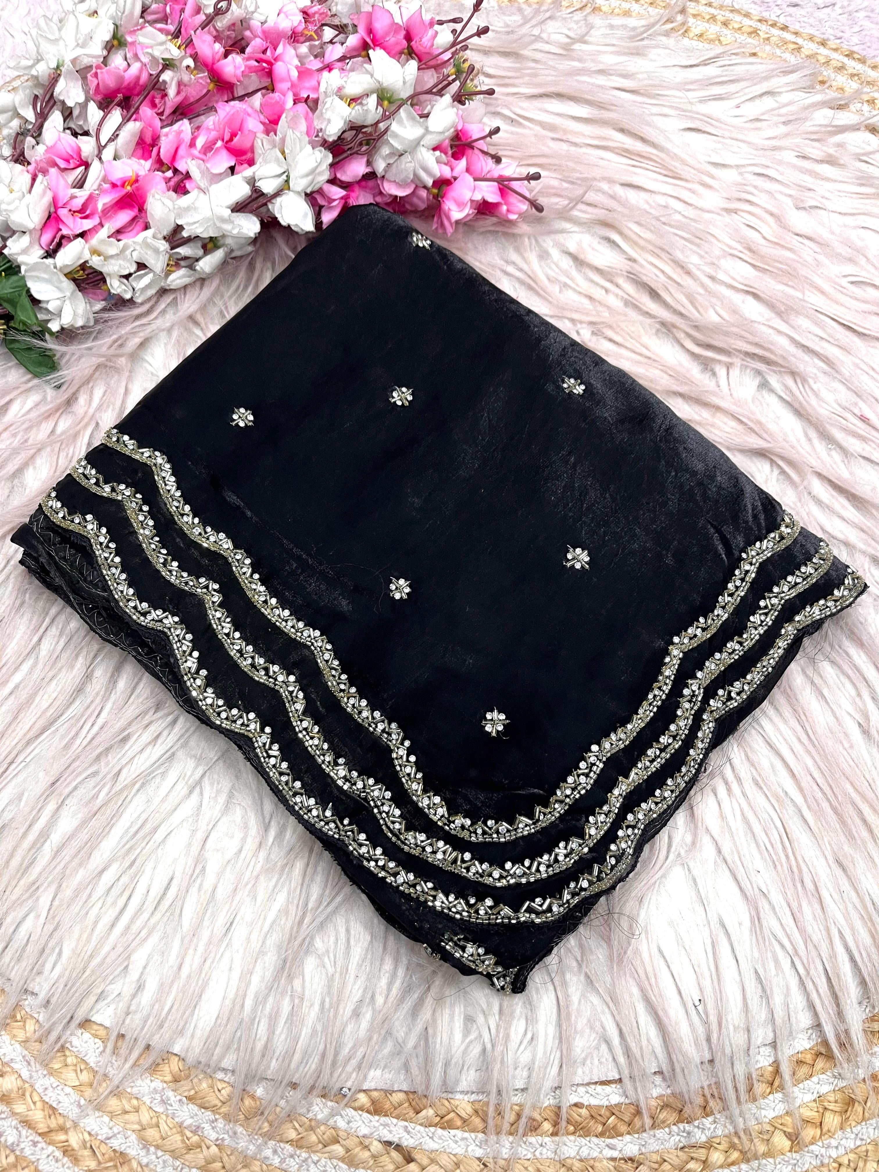 SAMIRA - TRIPLE LAYER HANDWORK