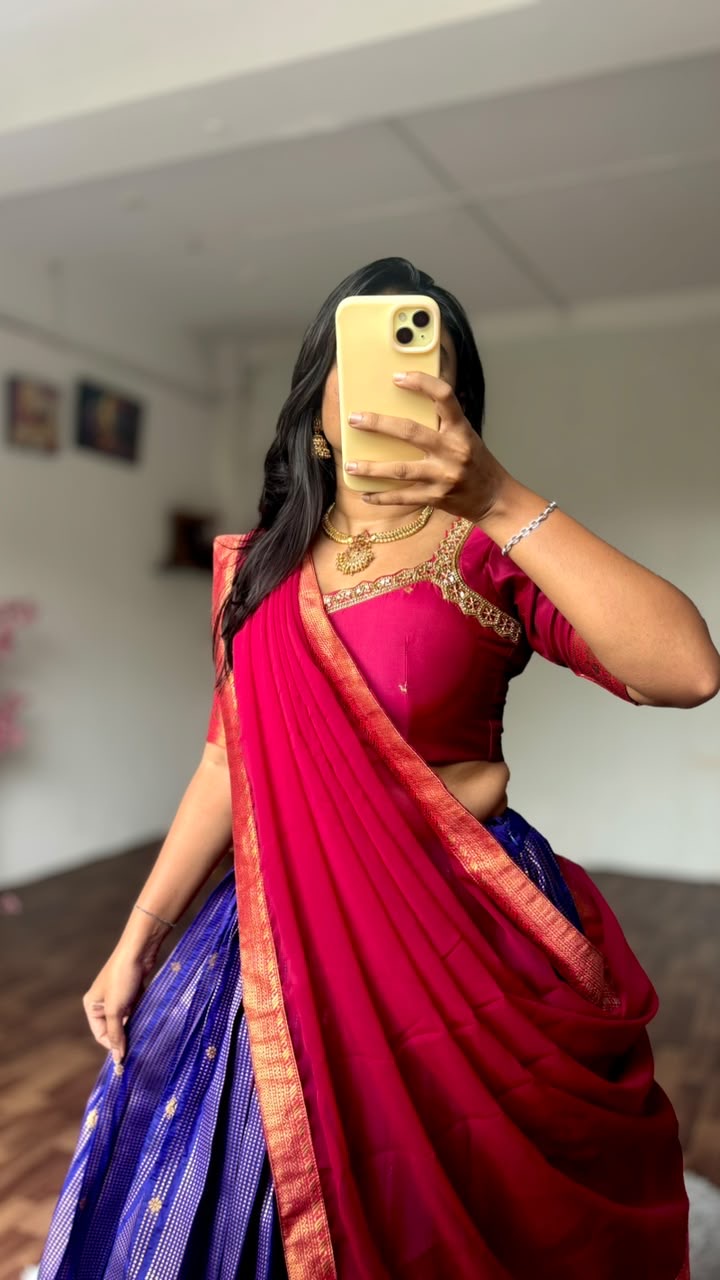 GOPIKA - GADWAL SILK HALF SAREE