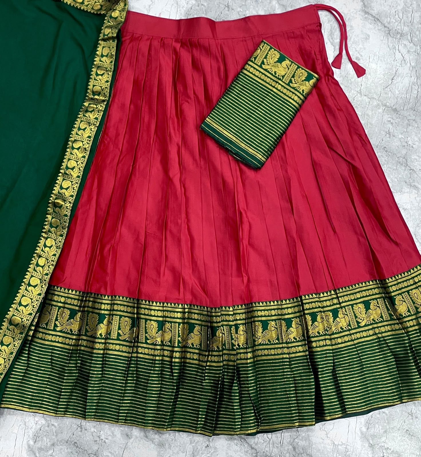 MAYATI - KANJIVARAM DHAVANI ( SEMISTITCHED)