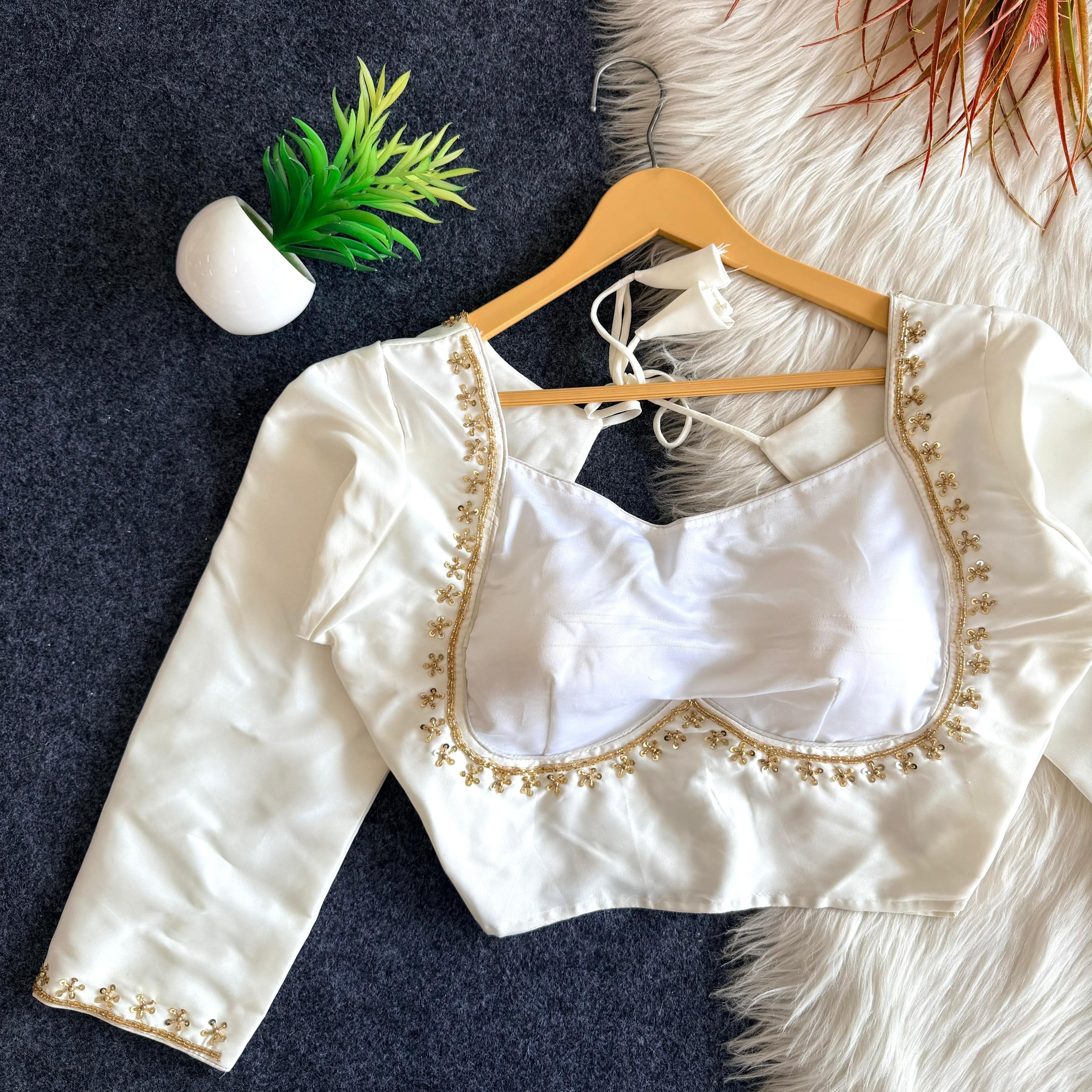 AMALI- HANDWORK LUX