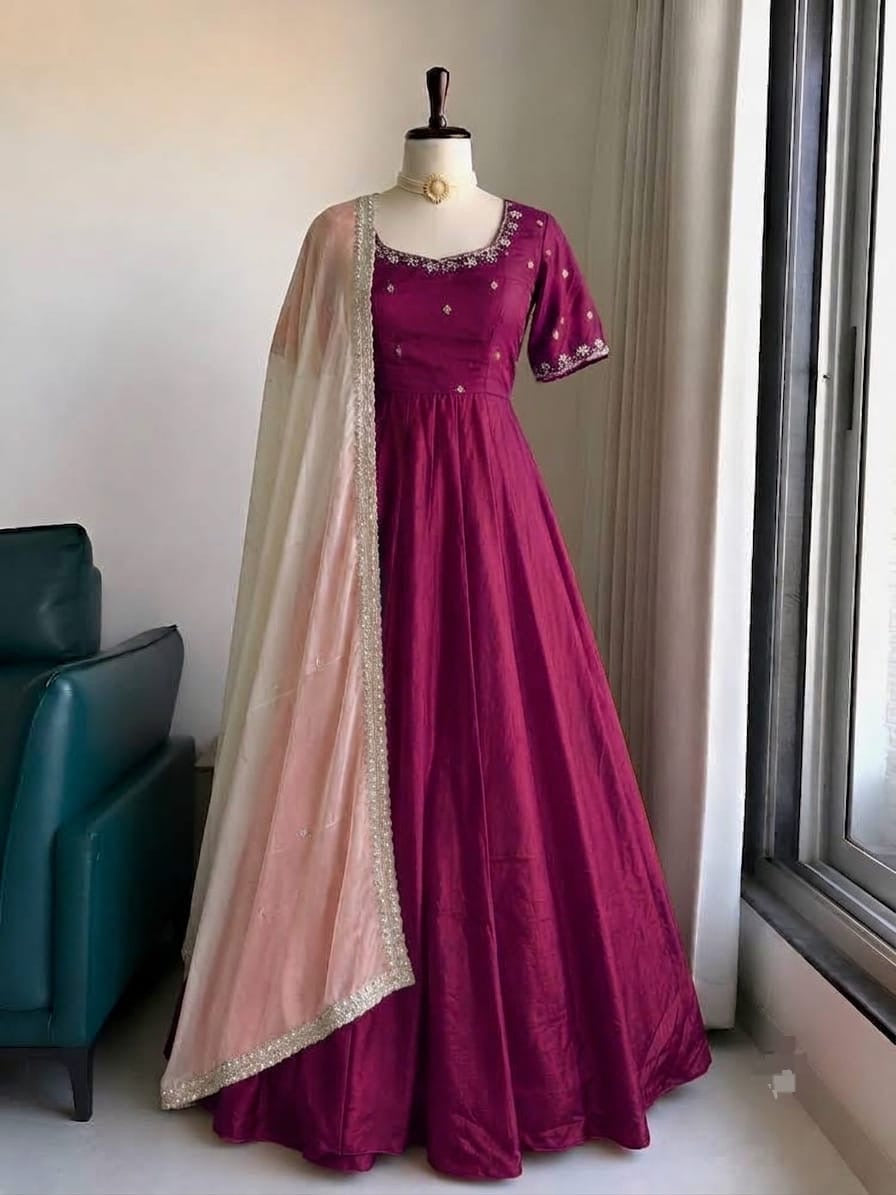 HAMSIKA -MAGAM WORK ANARKALI