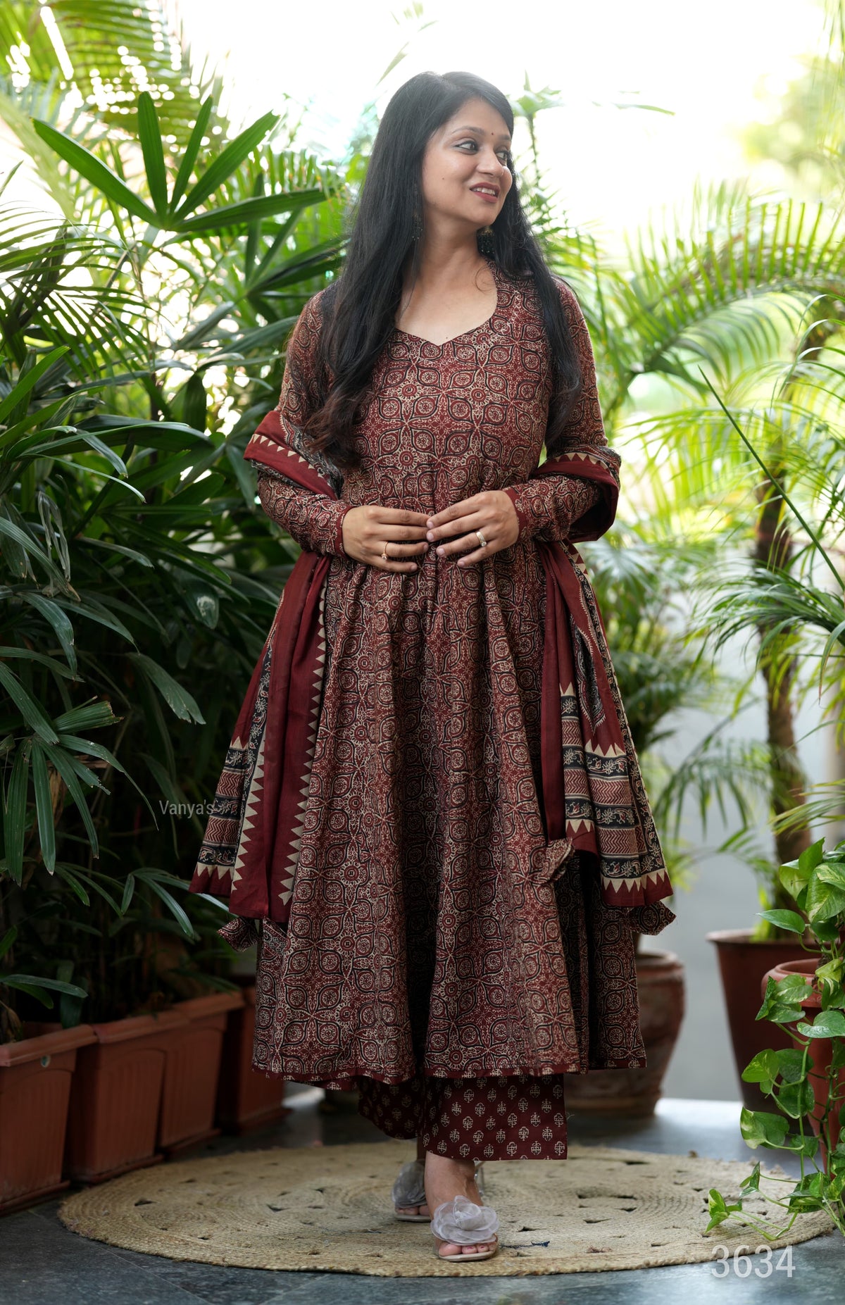 DANRIKA - AJRAKH ANARKALI