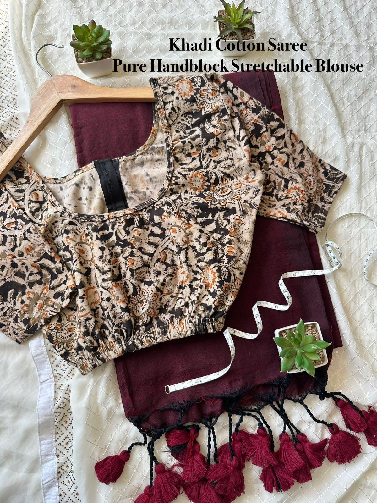 SUCHI - STRECHABLE HANDBLOCK BLOUSE.
