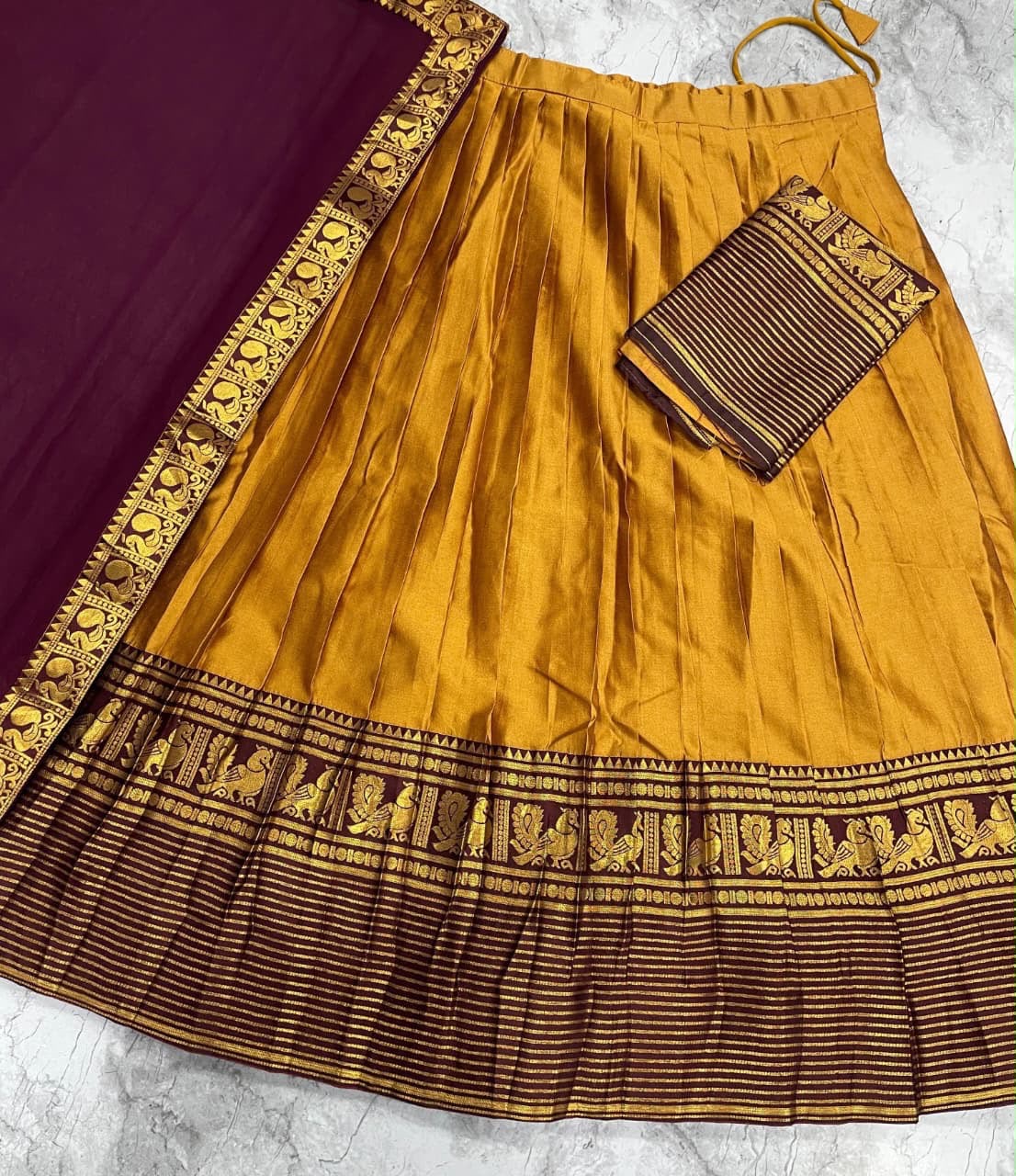 MAYATI - KANJIVARAM DHAVANI ( SEMISTITCHED)