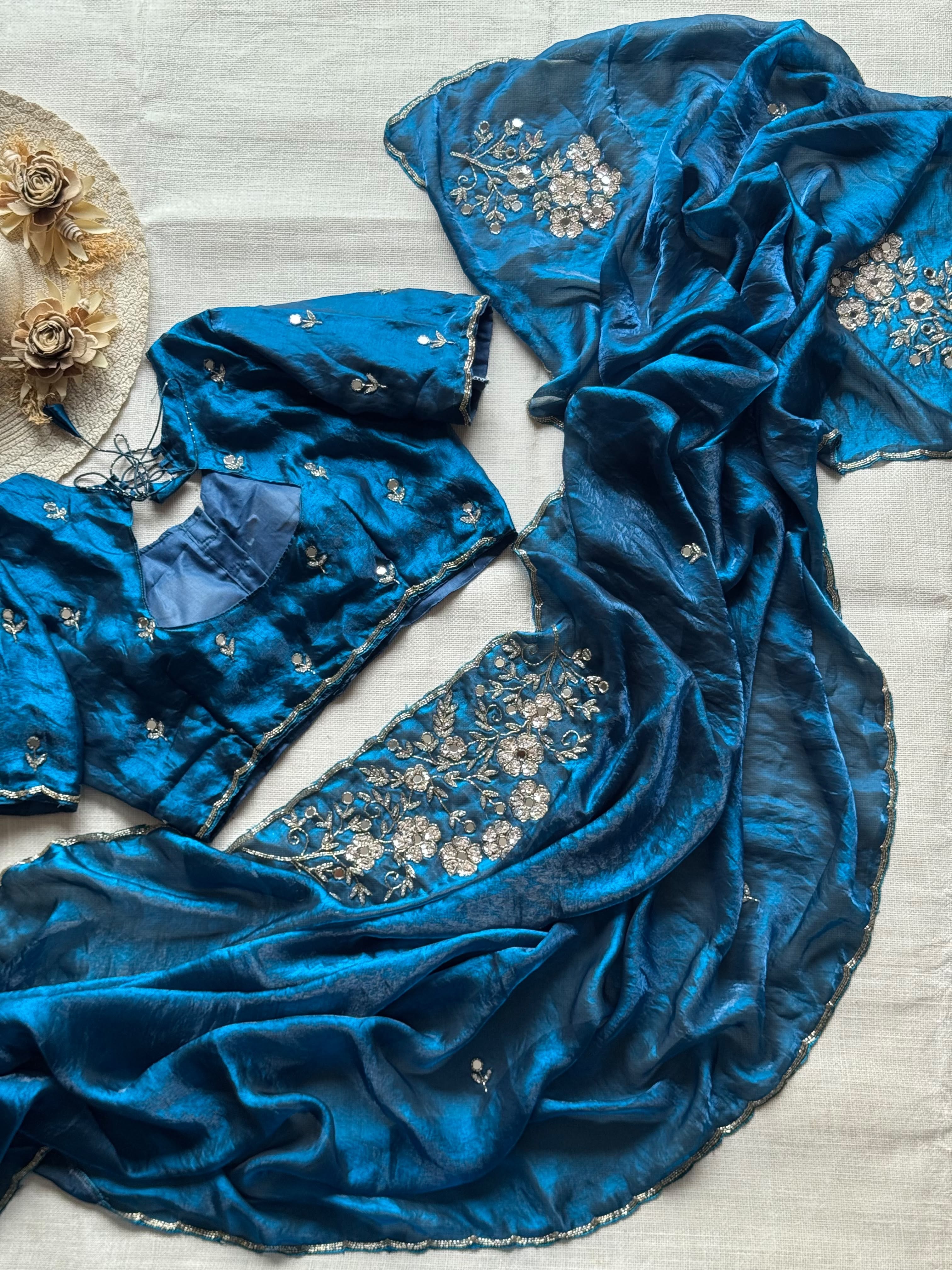 RUCHITRA - HANDWORK LUX
