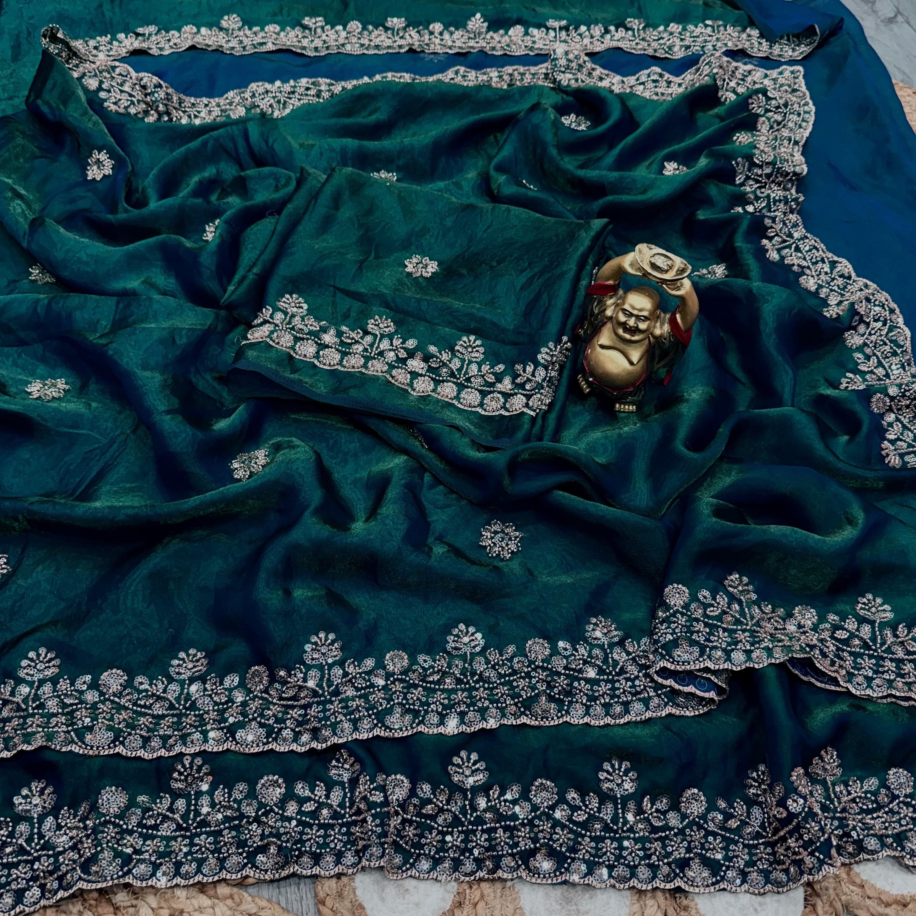 ELARA- FESTIVE LUXE