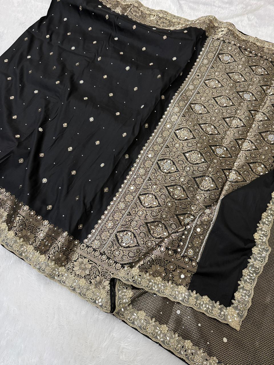 NIVARA - SEMI KATAN SILK