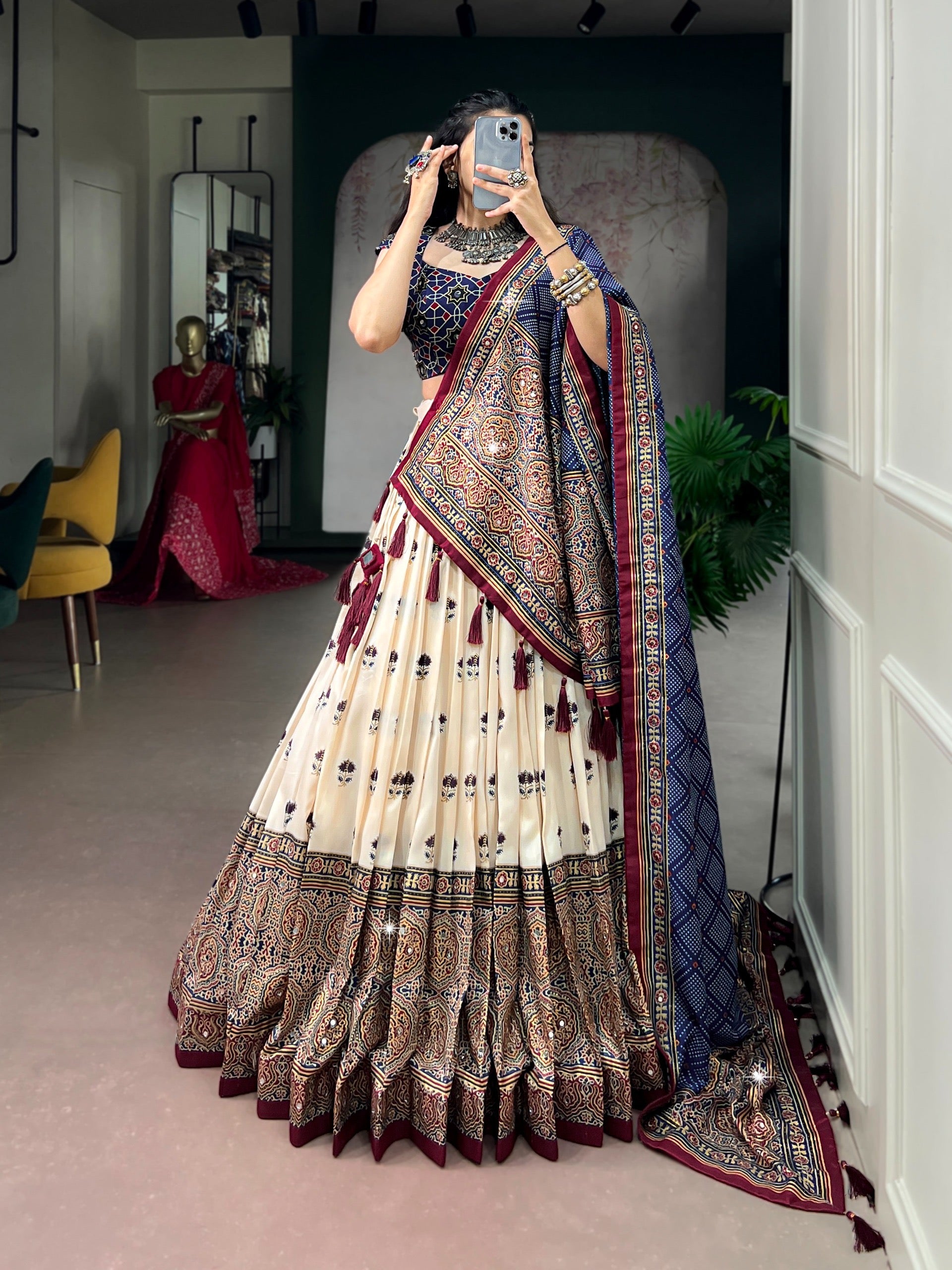NAYARA - NAVRATRI LOOKBOOK