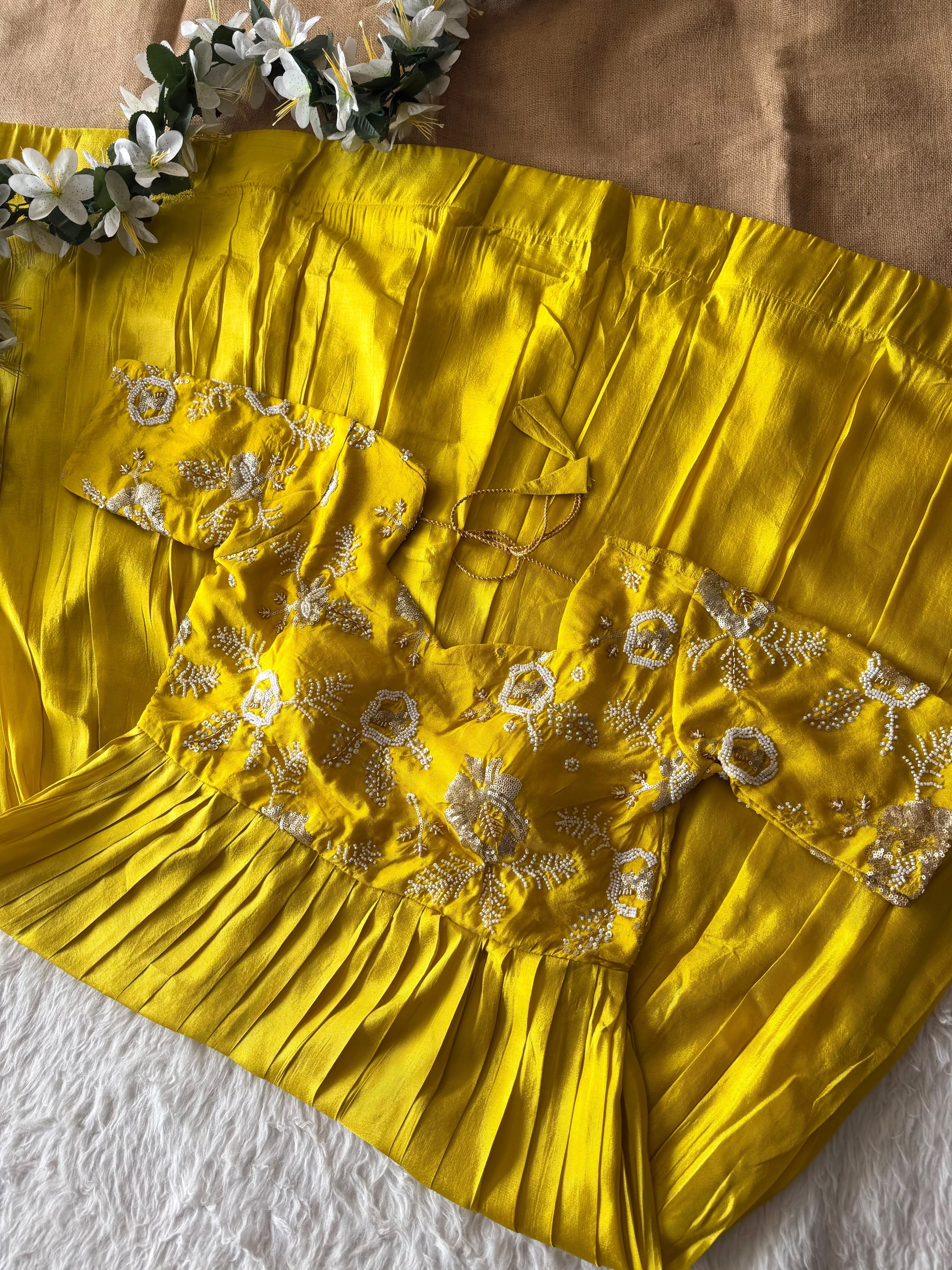 SIBIYA - MAGGAM WORK GOWN