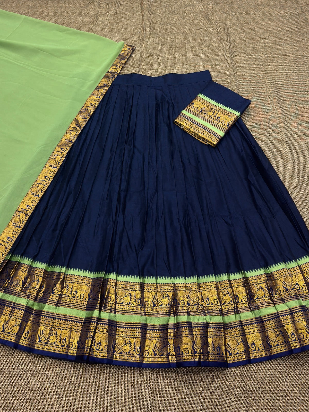 SUNAIKA-KANJVARAM LEHANGA