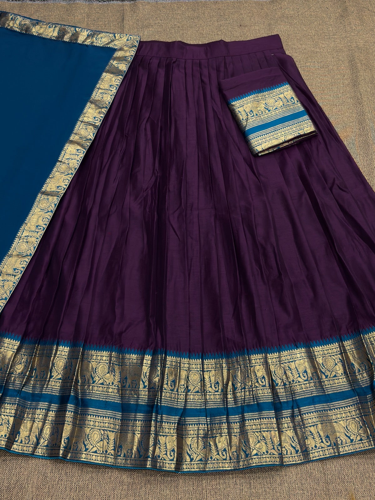 SUNAIKA-KANJVARAM LEHANGA
