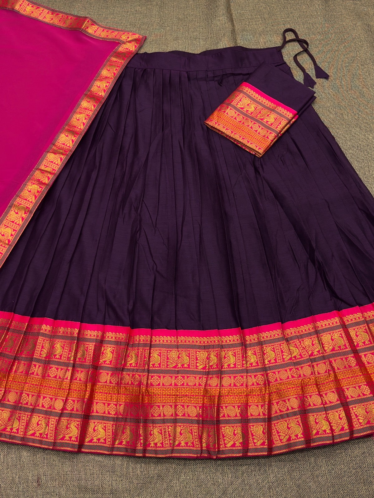 SUNAIKA-KANJVARAM LEHANGA