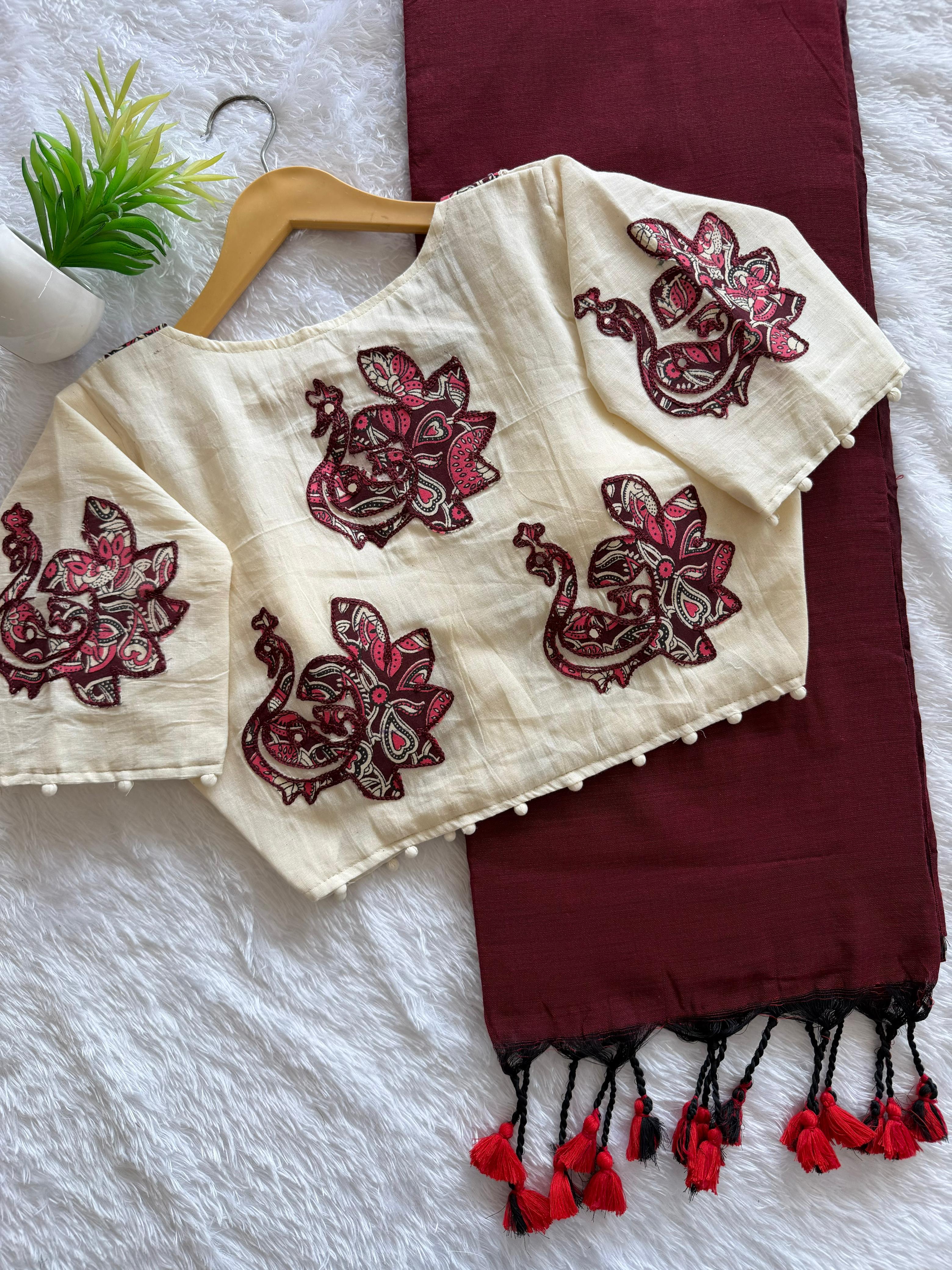 Handloom Khadi Saree & Stitched Blouse 💜