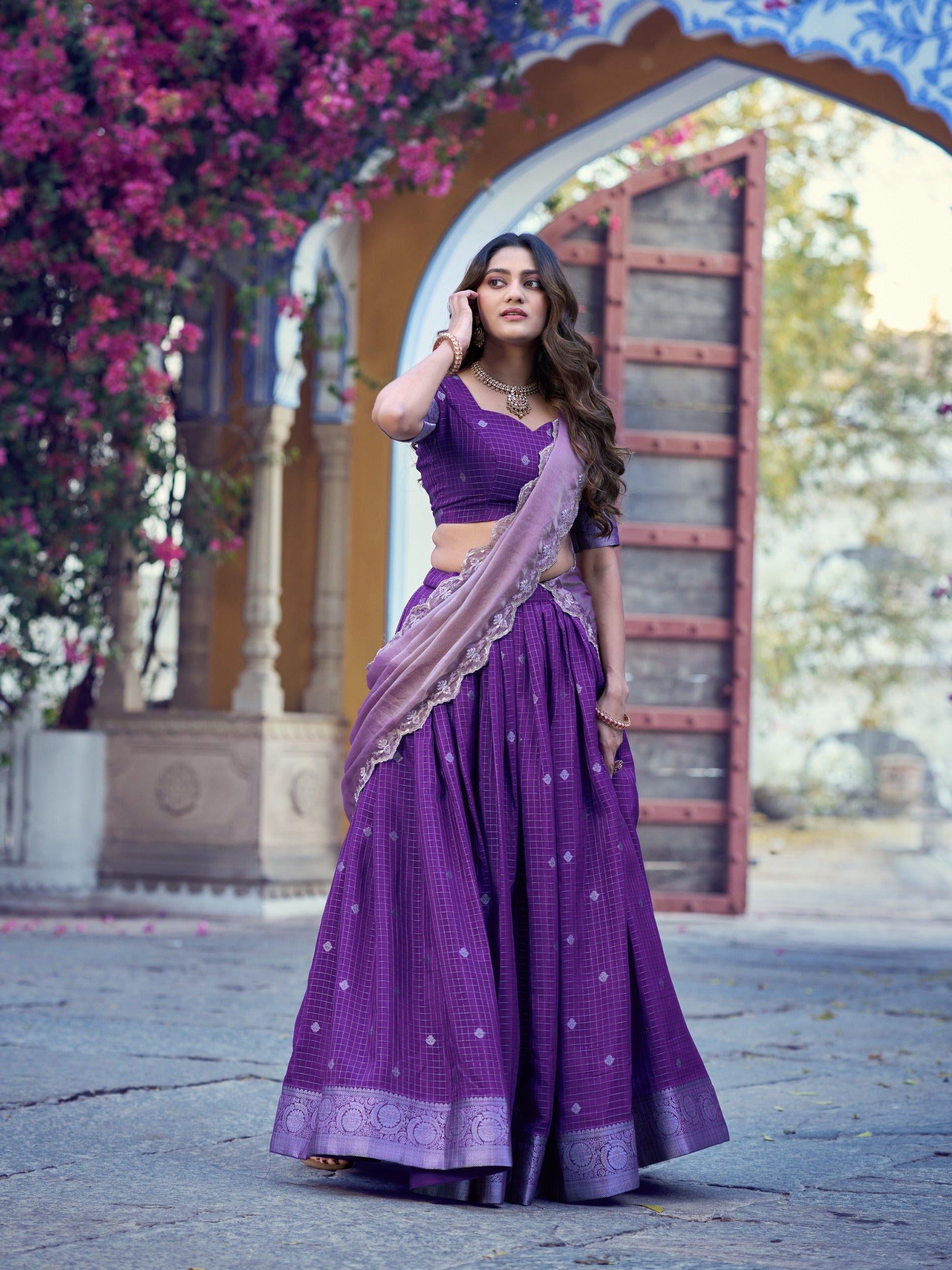 LAKSHA - ONAM DHAVANI SET (SEMISTITCHED)