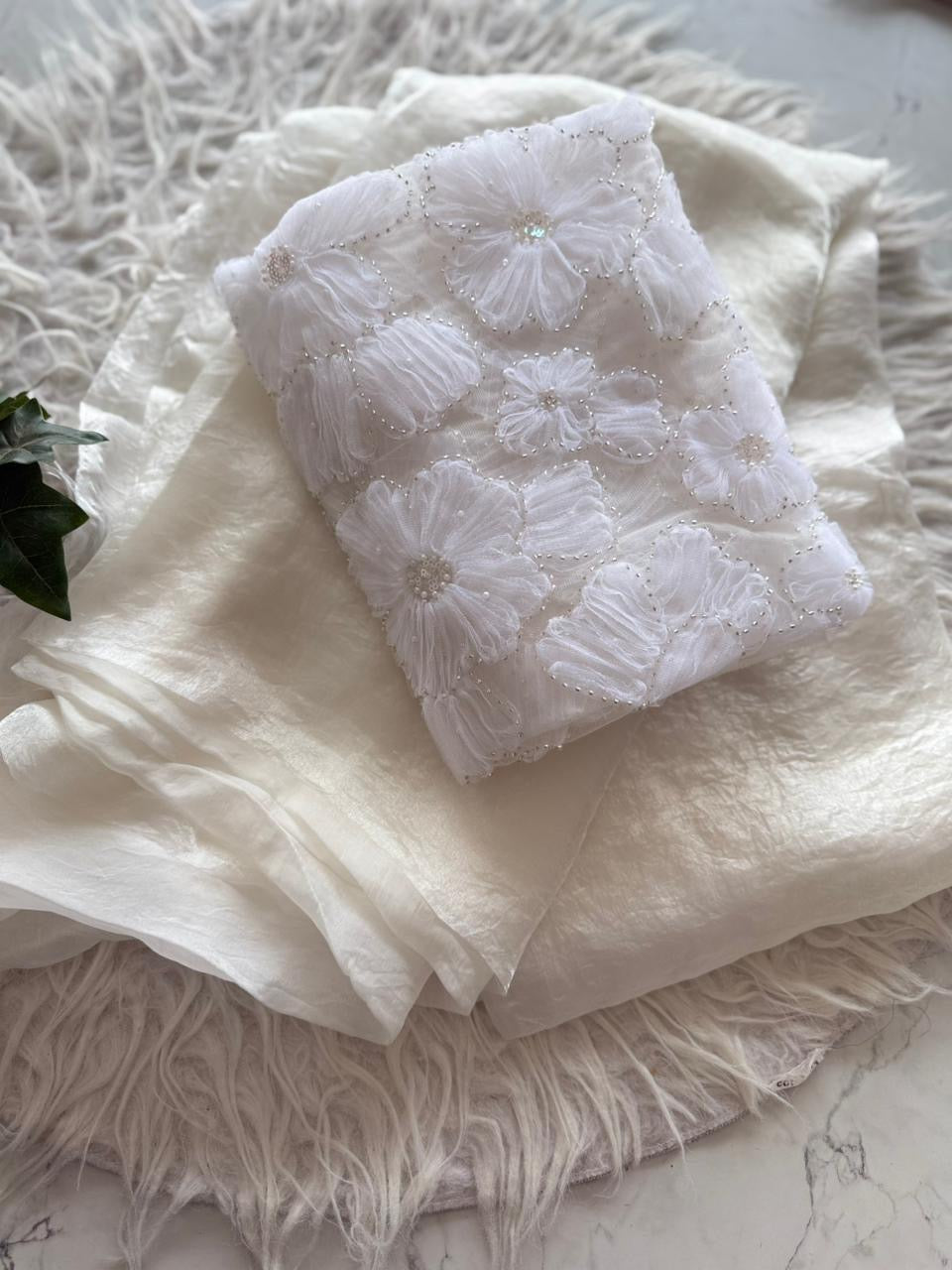 AMOHA - APPLIQUÉ WORK