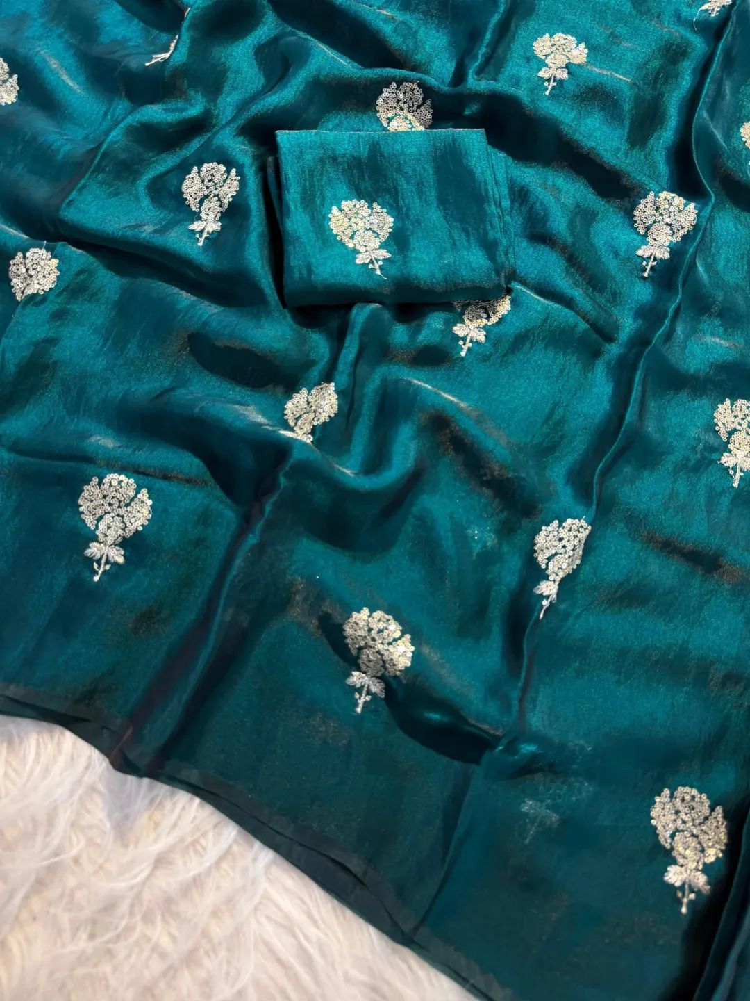 NASEELA - SOFT SPACE SILK SAREE