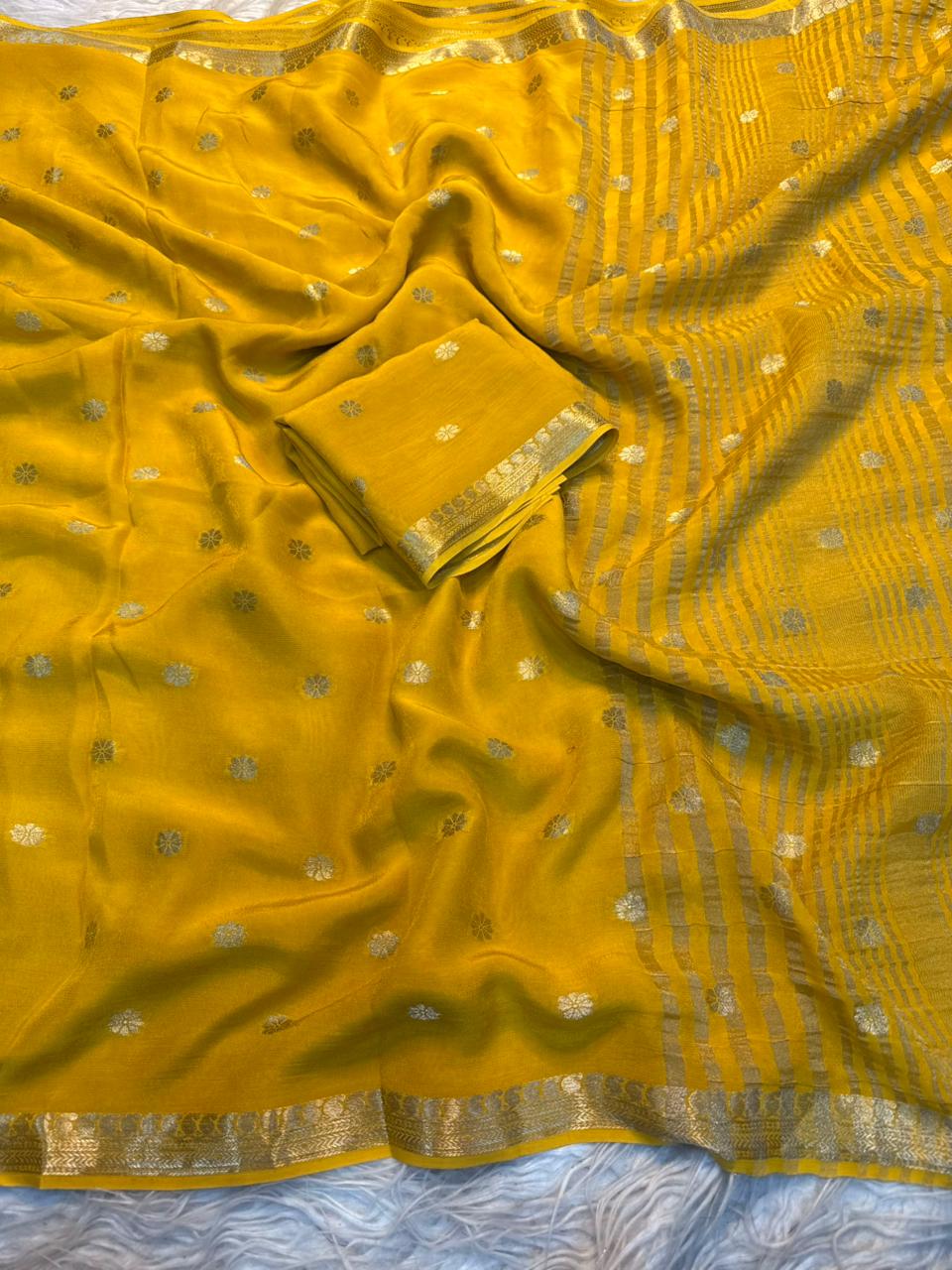 KETAKI - PREMIUM VISCOSE JACQUARD SAREE .