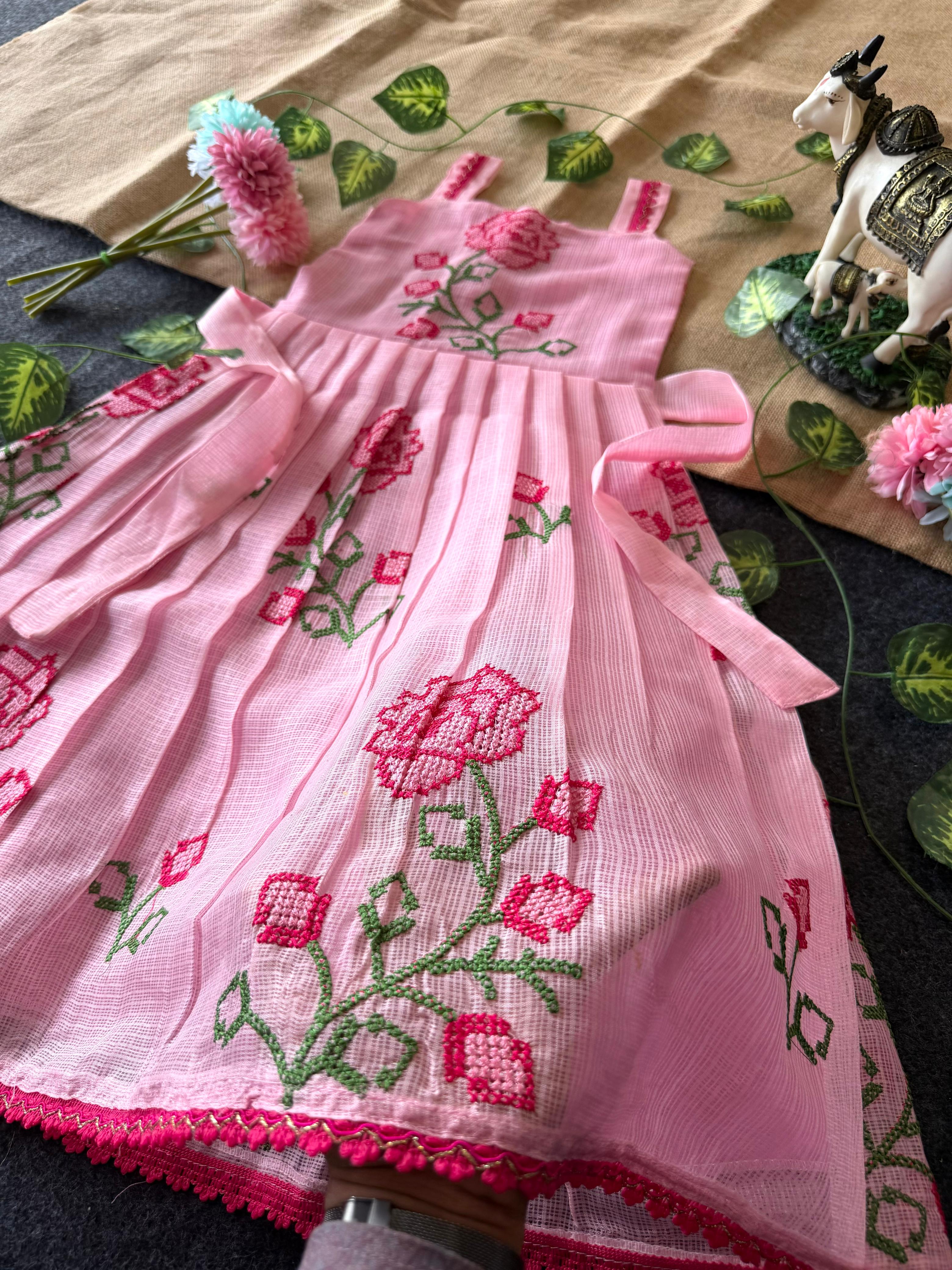 Kids kota gown