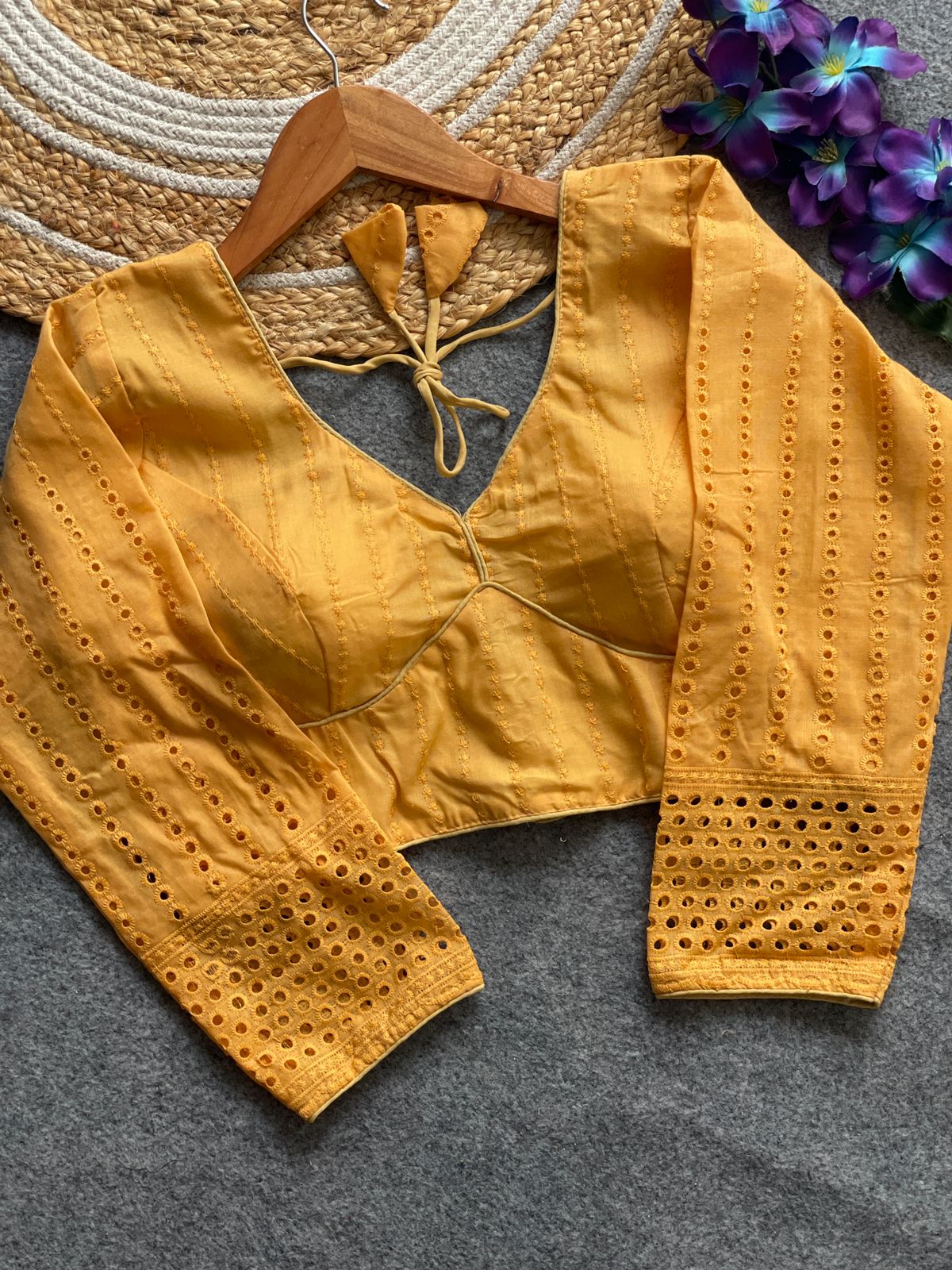 Hakoba blouse