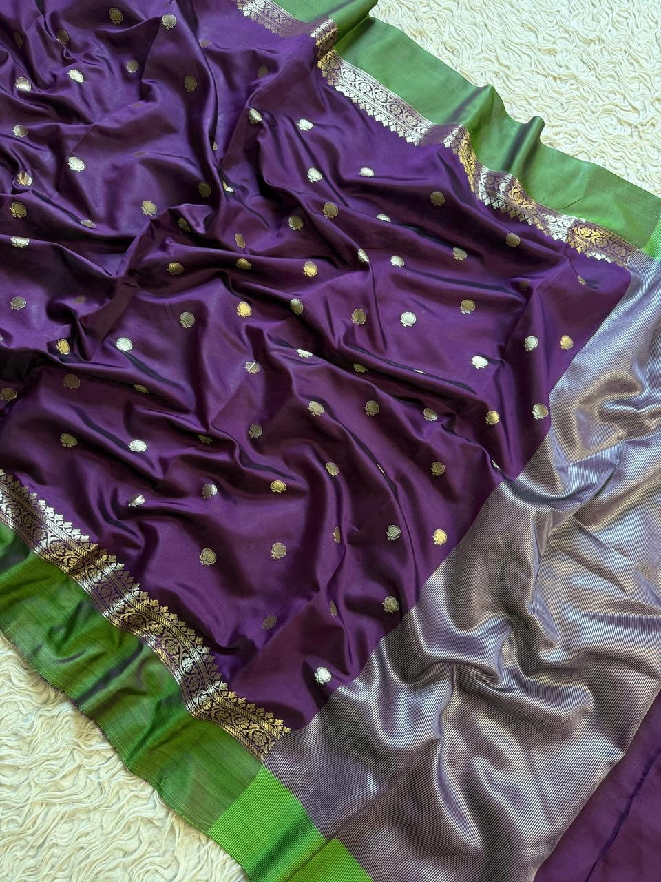 ILAVARASI- PREMIUM SEMI KATAN SAREE
