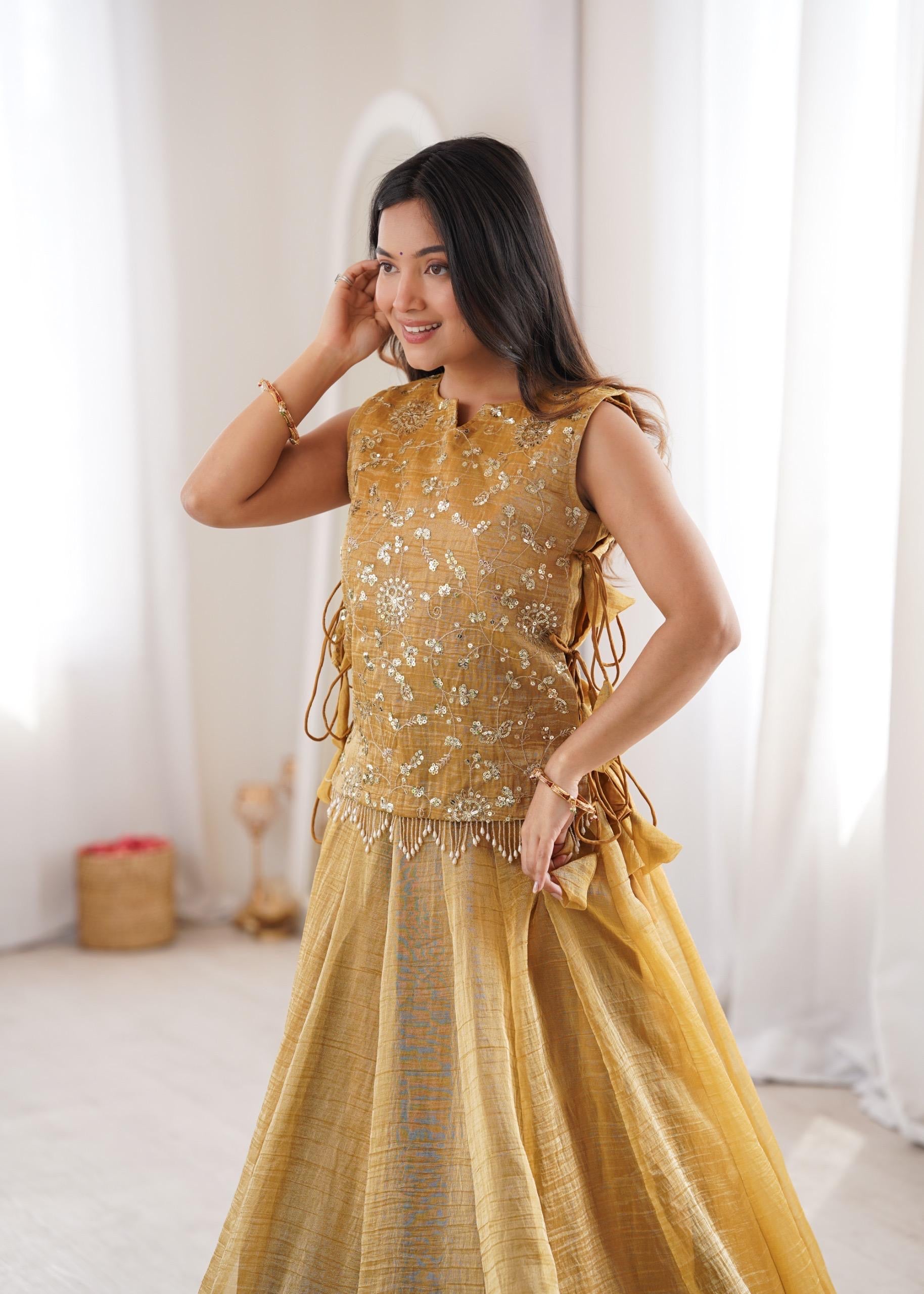 Zahira-ELEGANT FLAIRED LEHENGA SET