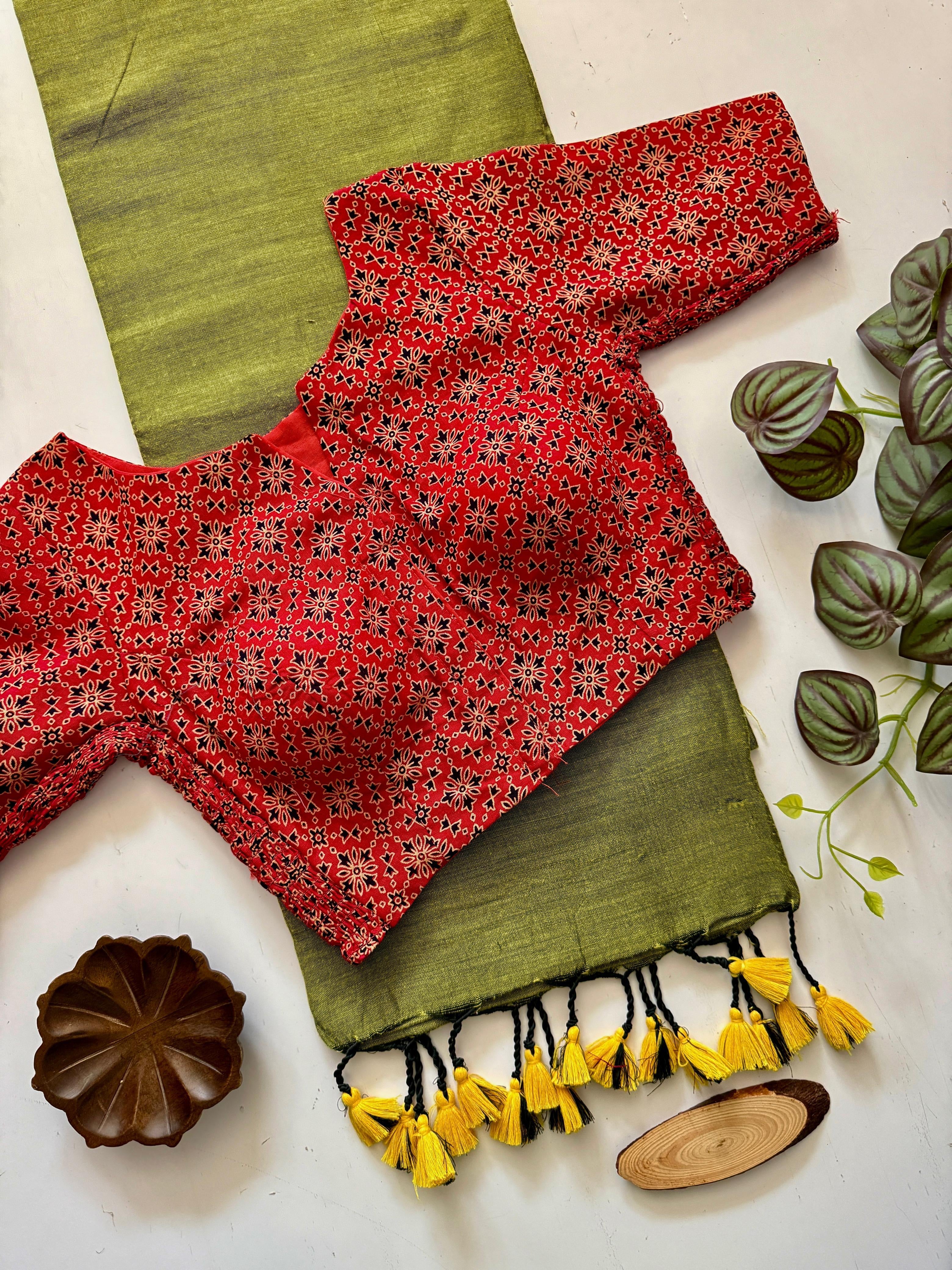 YAZHI - KHADI COTTON SAREE WITH STRETCHABLE BLOUSE