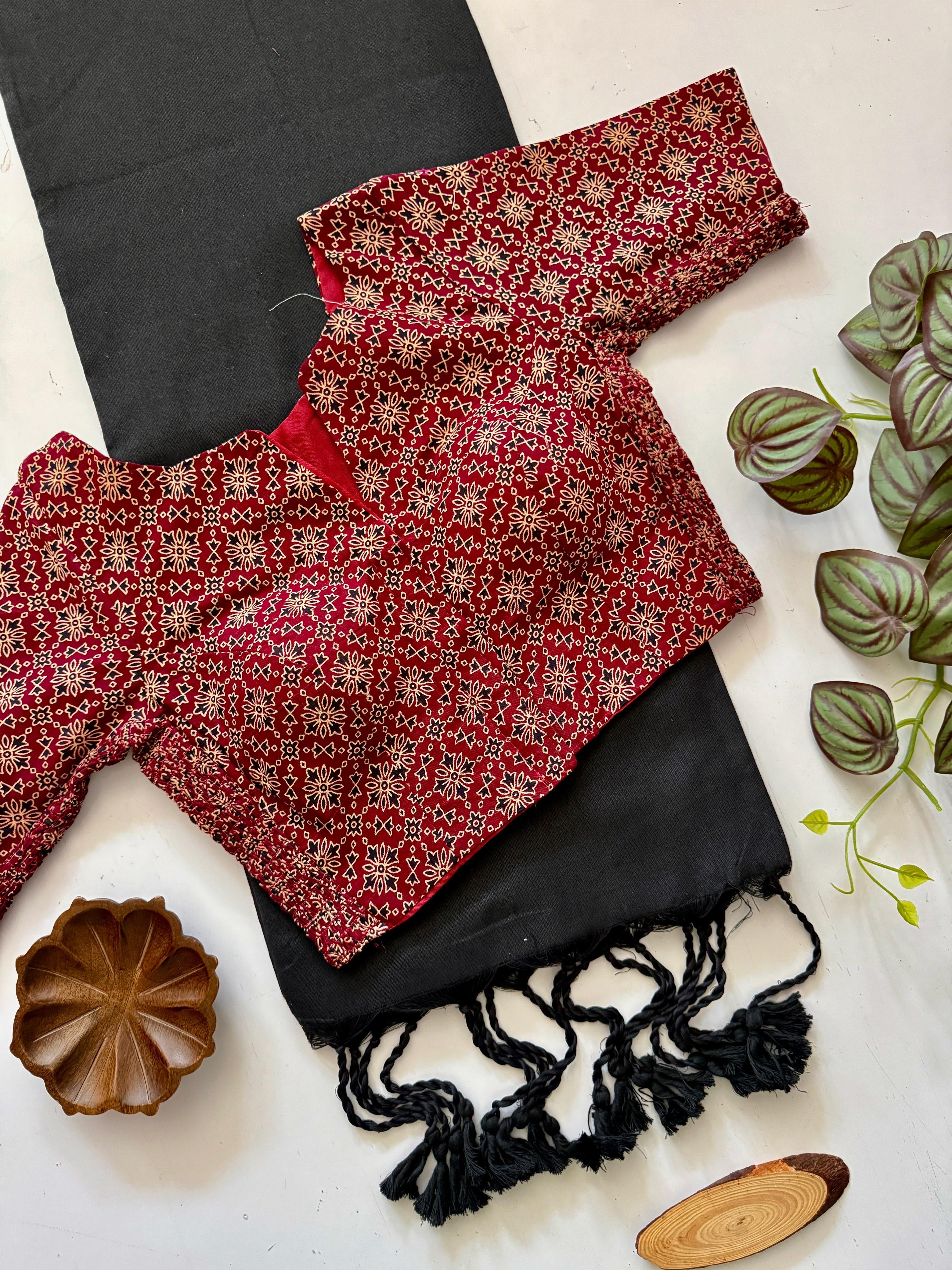 YAZHI - KHADI COTTON SAREE WITH STRETCHABLE BLOUSE