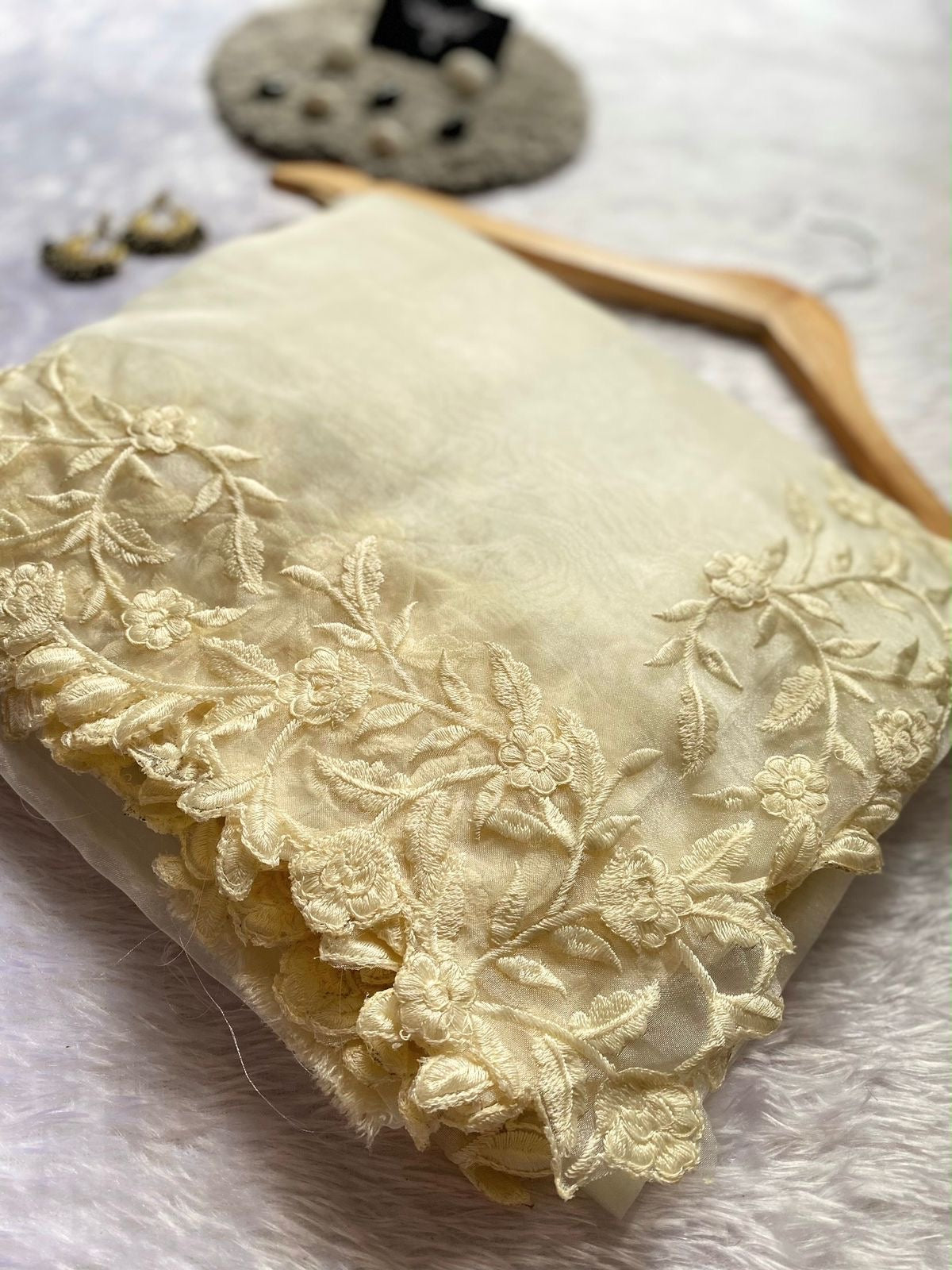 SPOORTI - COZY ORGANZA SAREE