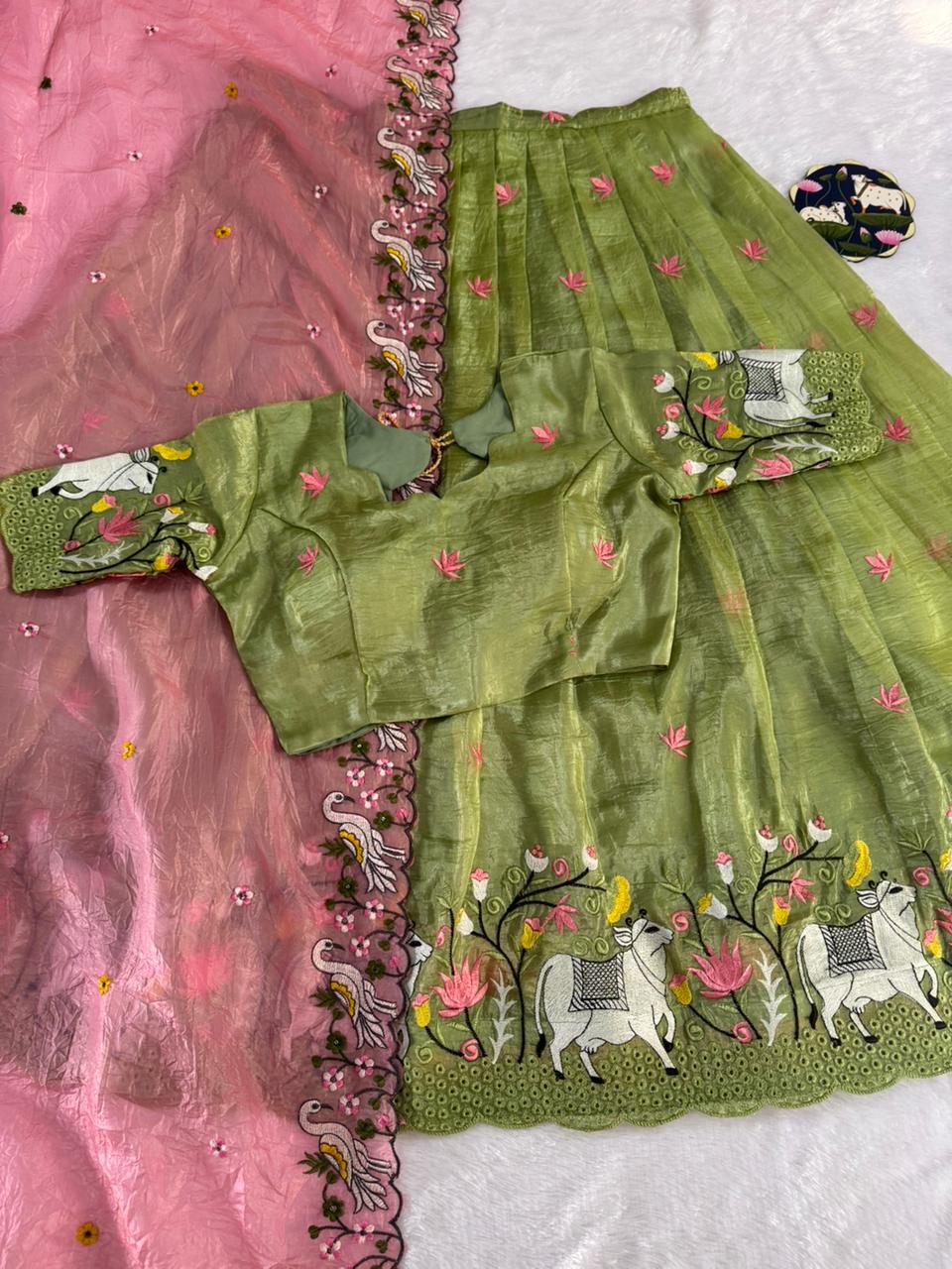 RUTHRA - PICHWAI LEHENGA
