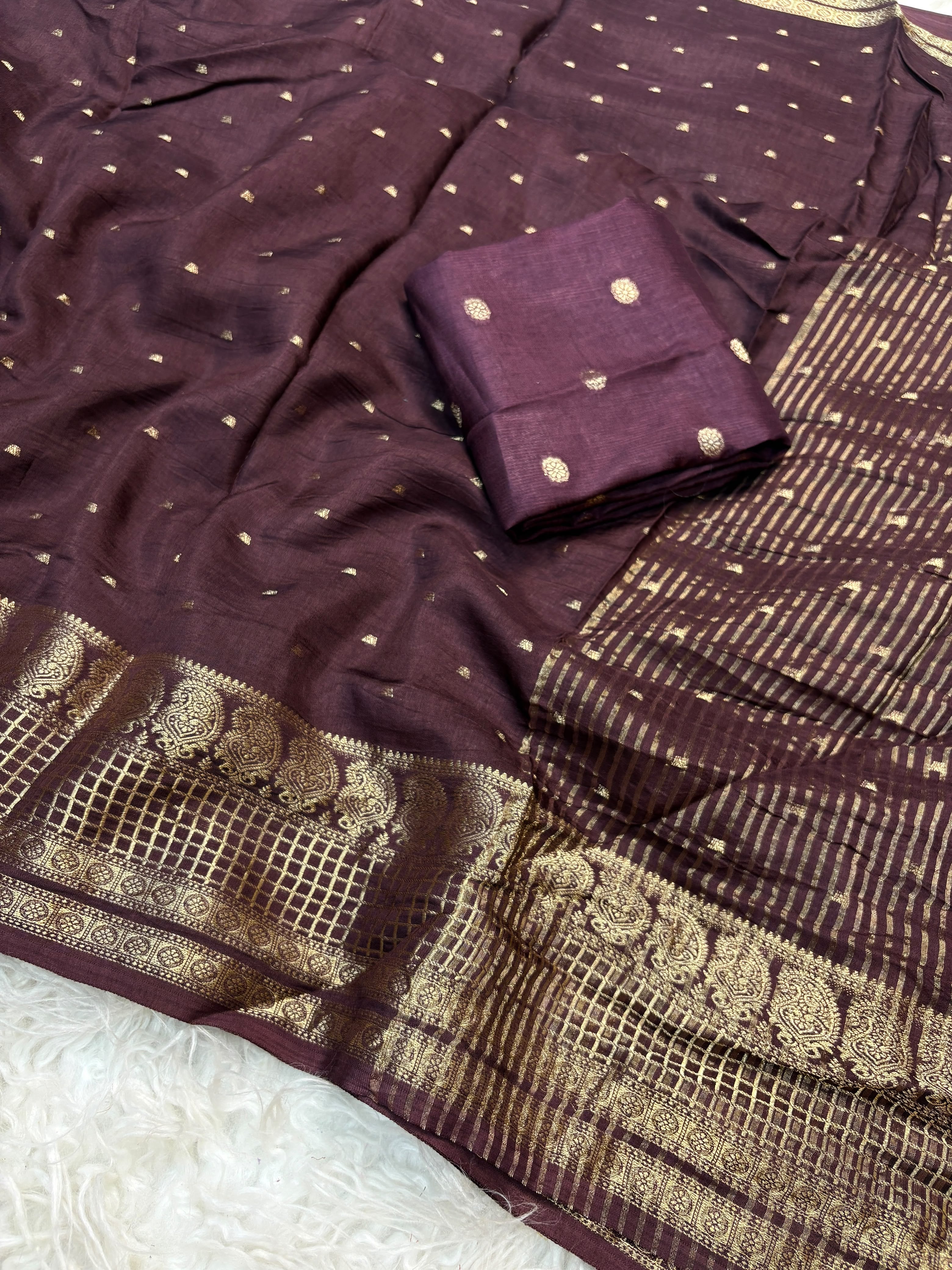 NAKSHA - RUSSIAN DOLA SILK