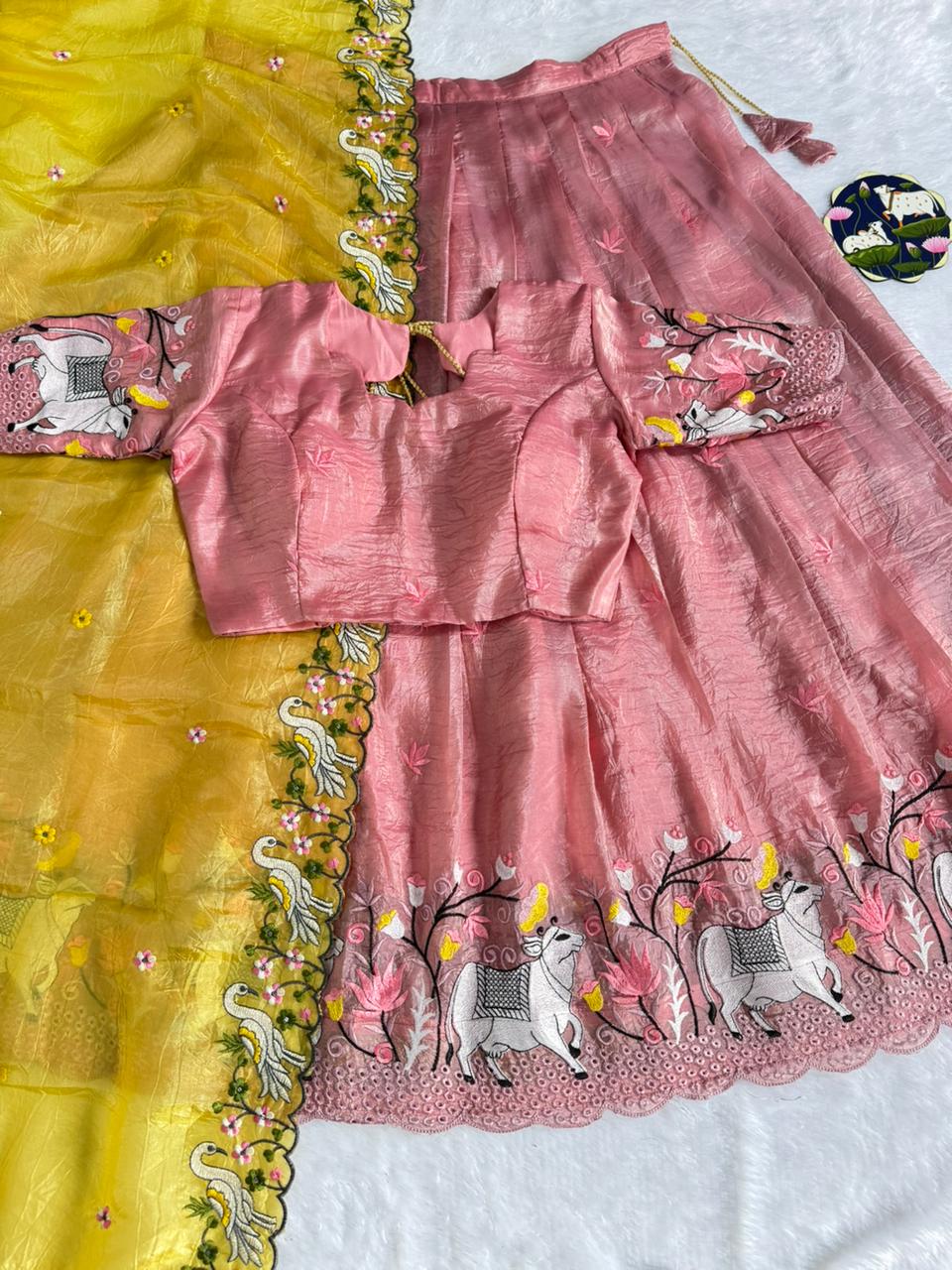RUTHRA - PICHWAI LEHENGA